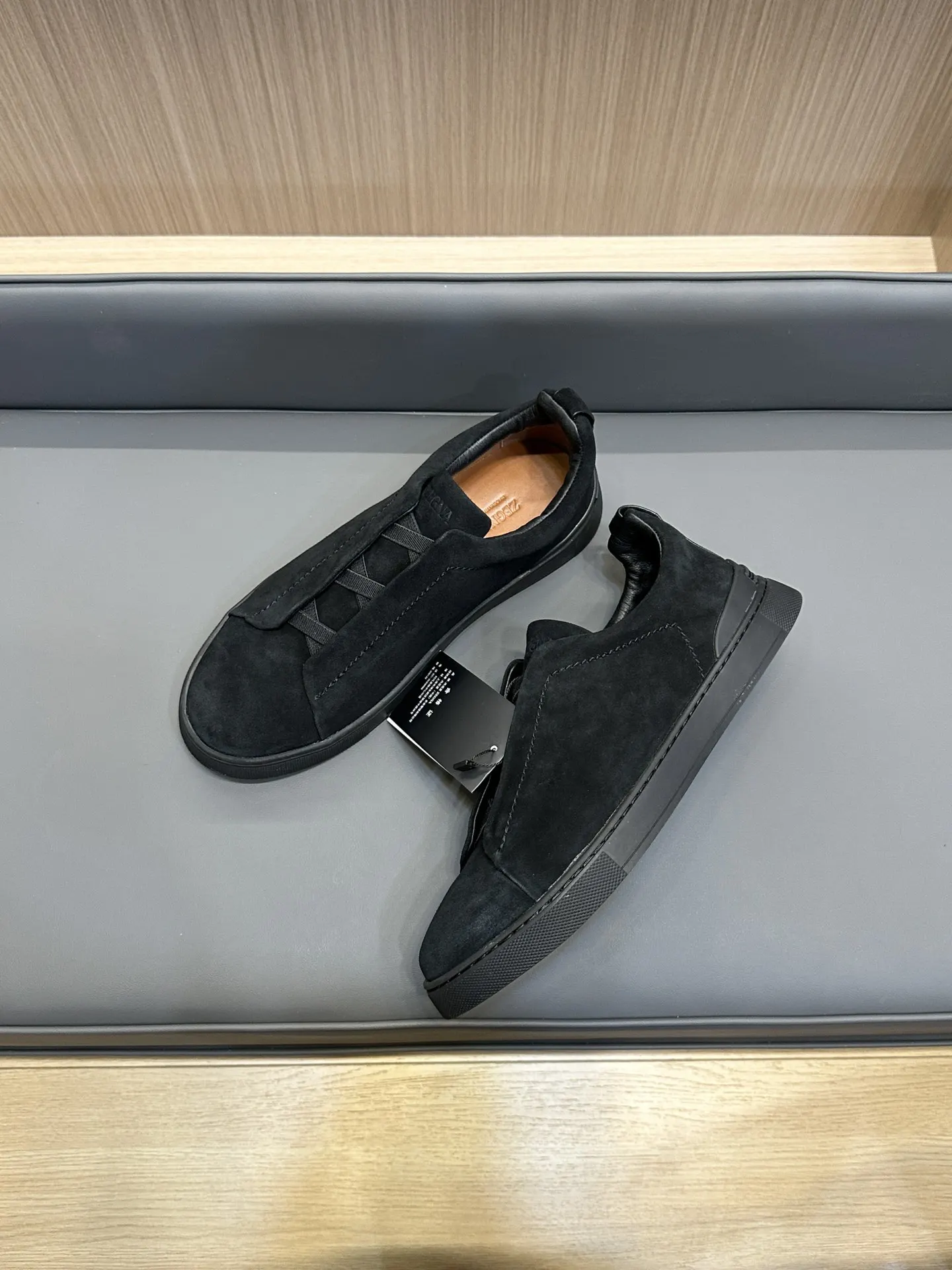 Triple S Casual Versatile Image 8 Triple S Casual Versatile Image 8