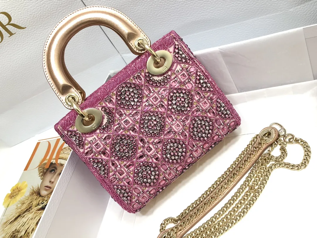 White Gold Chain Bag Leather