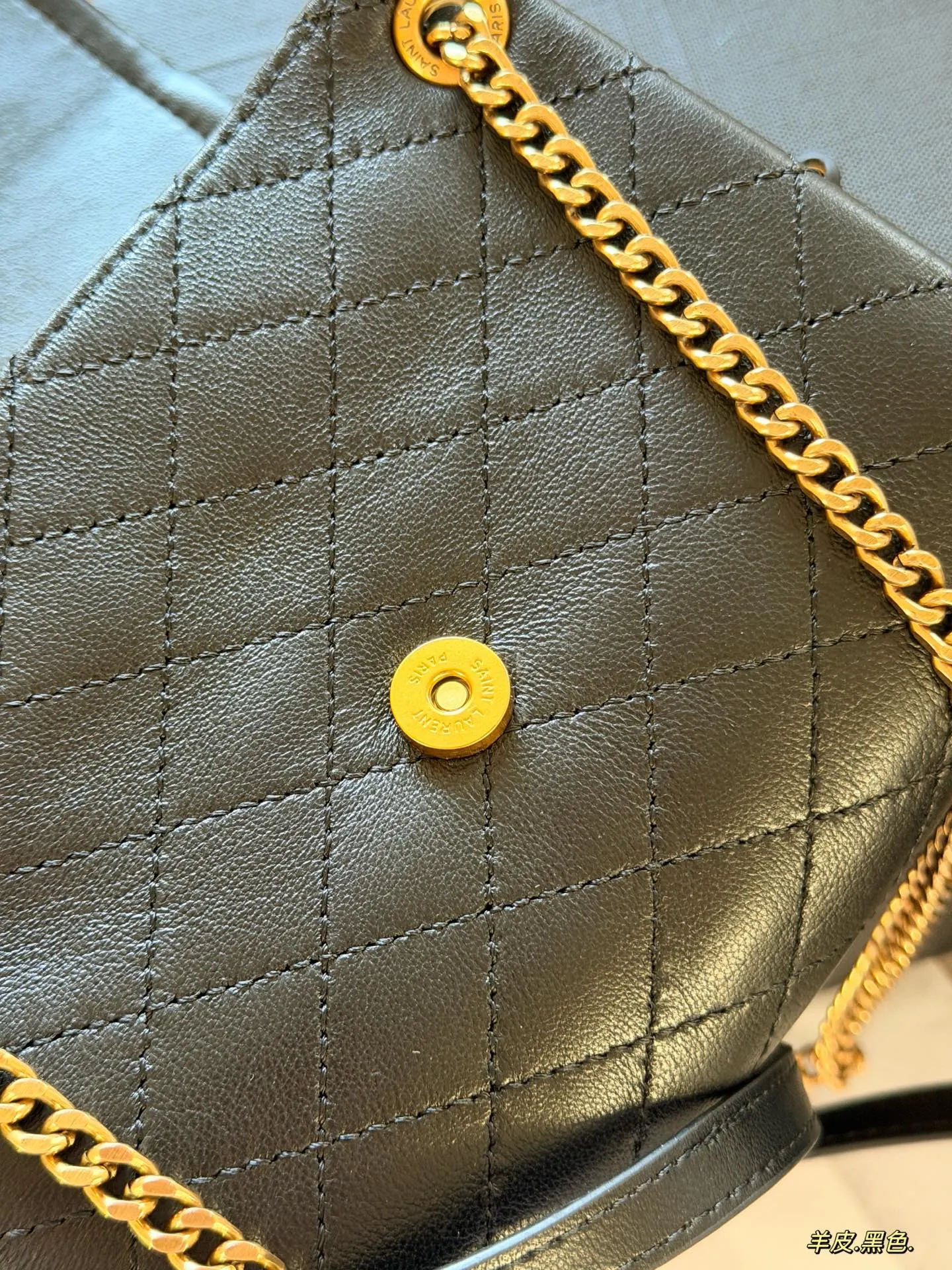 YSL 羊皮 盒 羊皮 mini 斜背包 輕便斜挎款