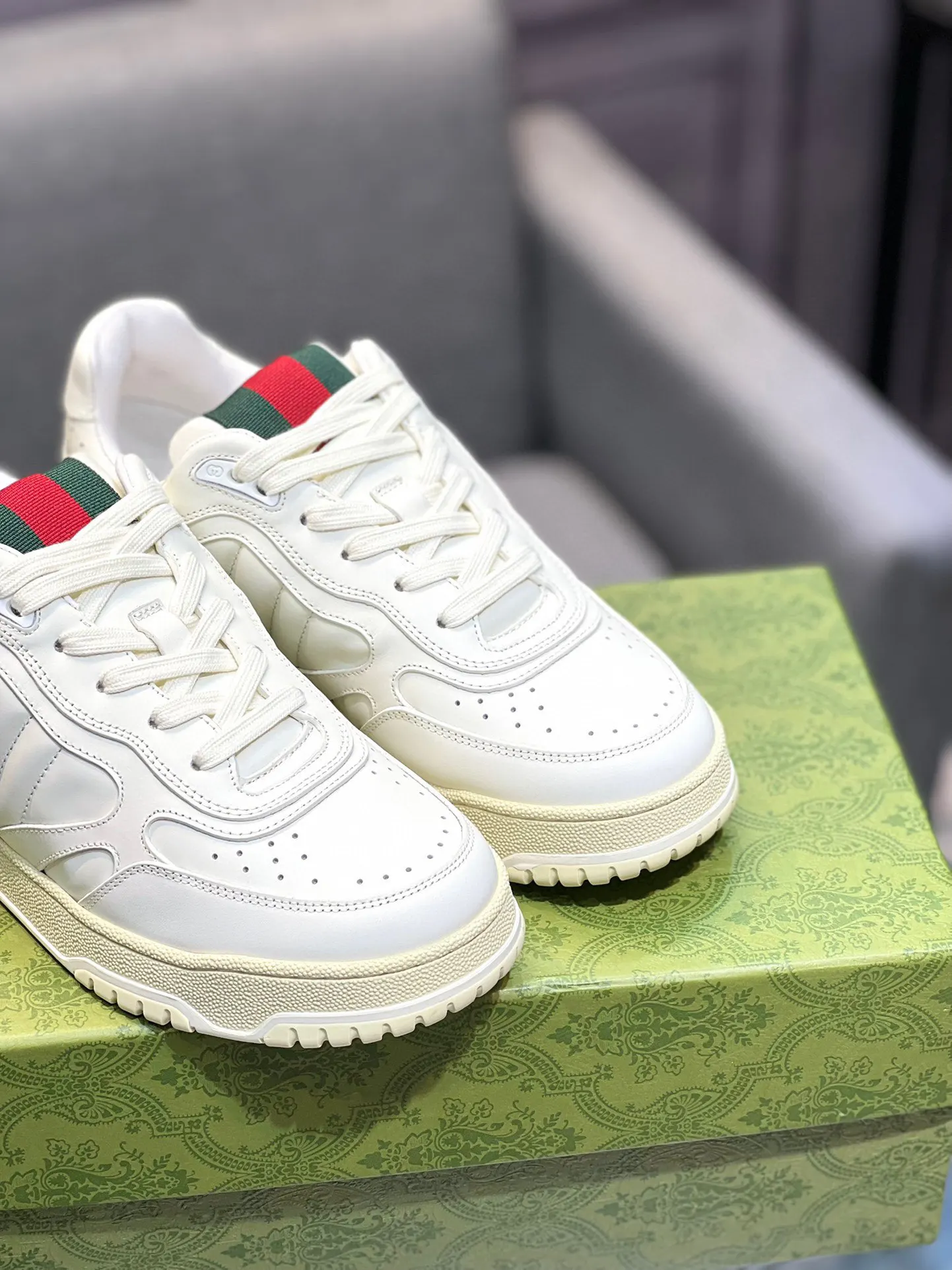 Gucci Logo Sneakers Image 8 Gucci Logo Sneakers Image 8