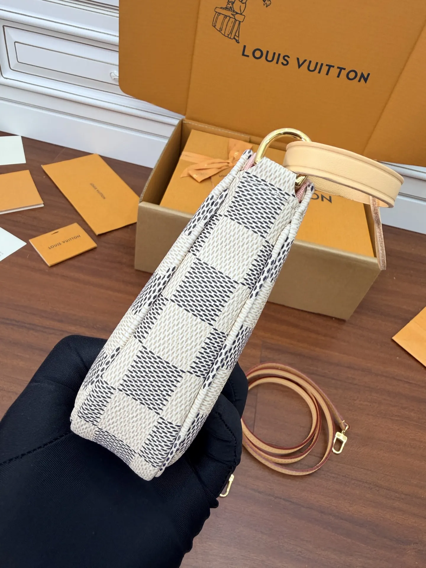 Fashion Item Travel