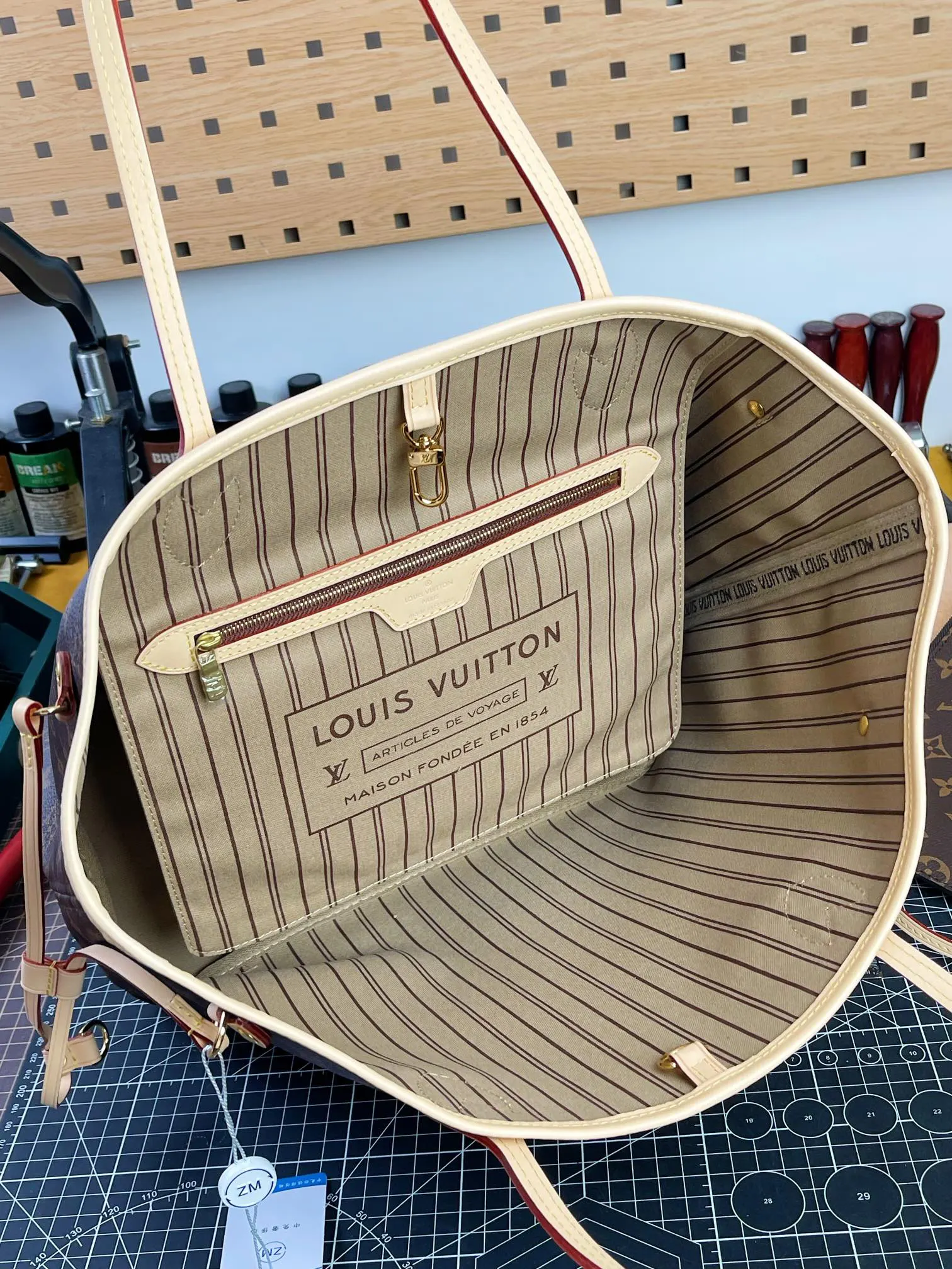 Neverfull 牛皮 托特包 大容量托特款