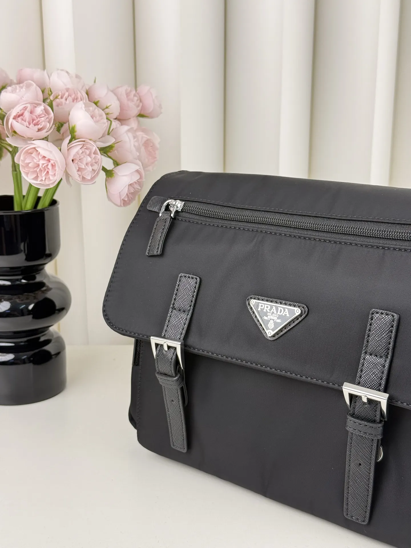 Prada 邮差包 斜背包
