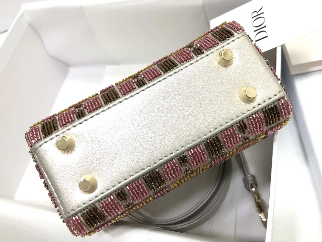 Dior Lady 白色 羊皮 收纳包 旅行收纳款