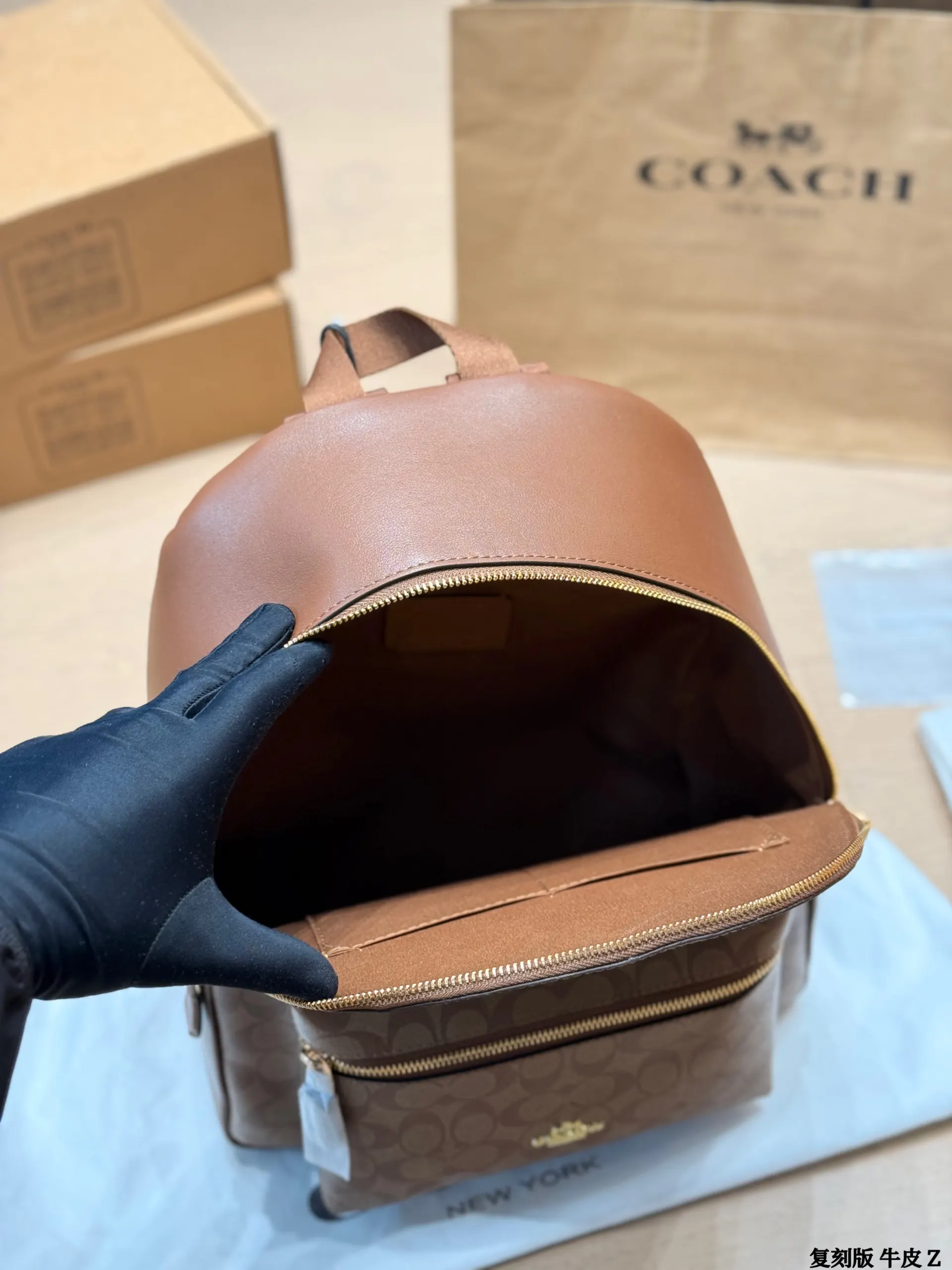 Coach 棕色 老花 牛皮 雙肩包 实用雙肩款