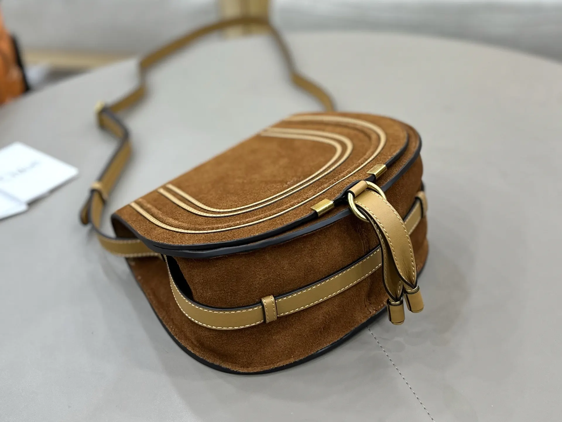 小牛皮 Chloe Marcie马鞍包 Marc 斜挎包 轻便斜挎款