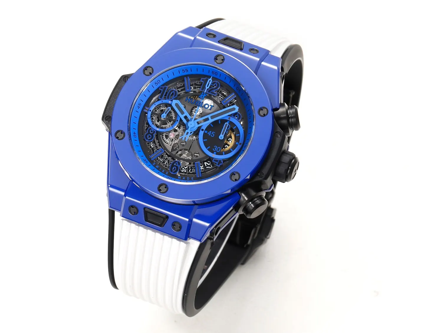 批 全新突破 彩色陶瓷问世 HUBLOT 宇 手錶 經典腕表款