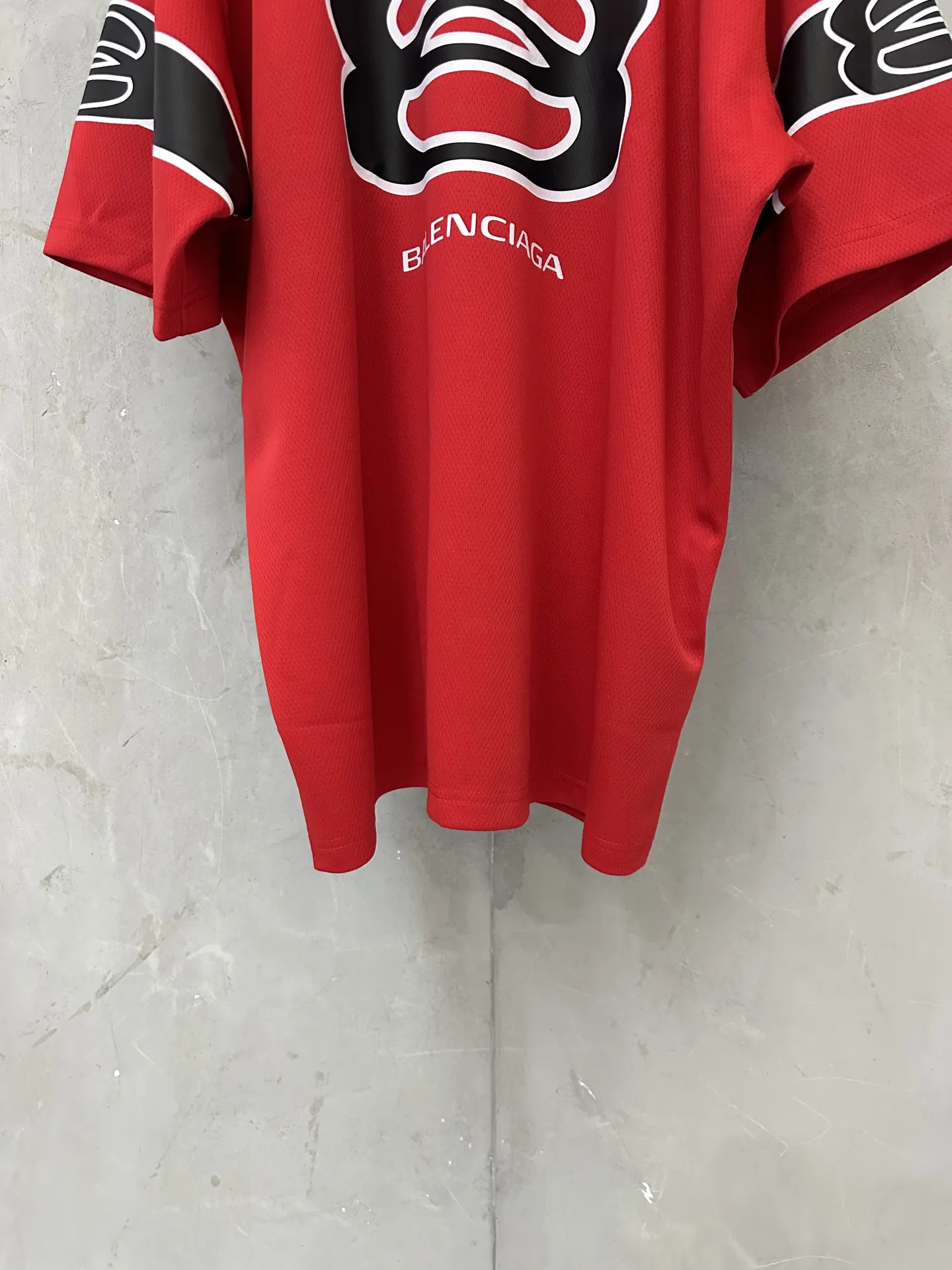 Balenciaga 25SS 短袖T恤 街头休闲款