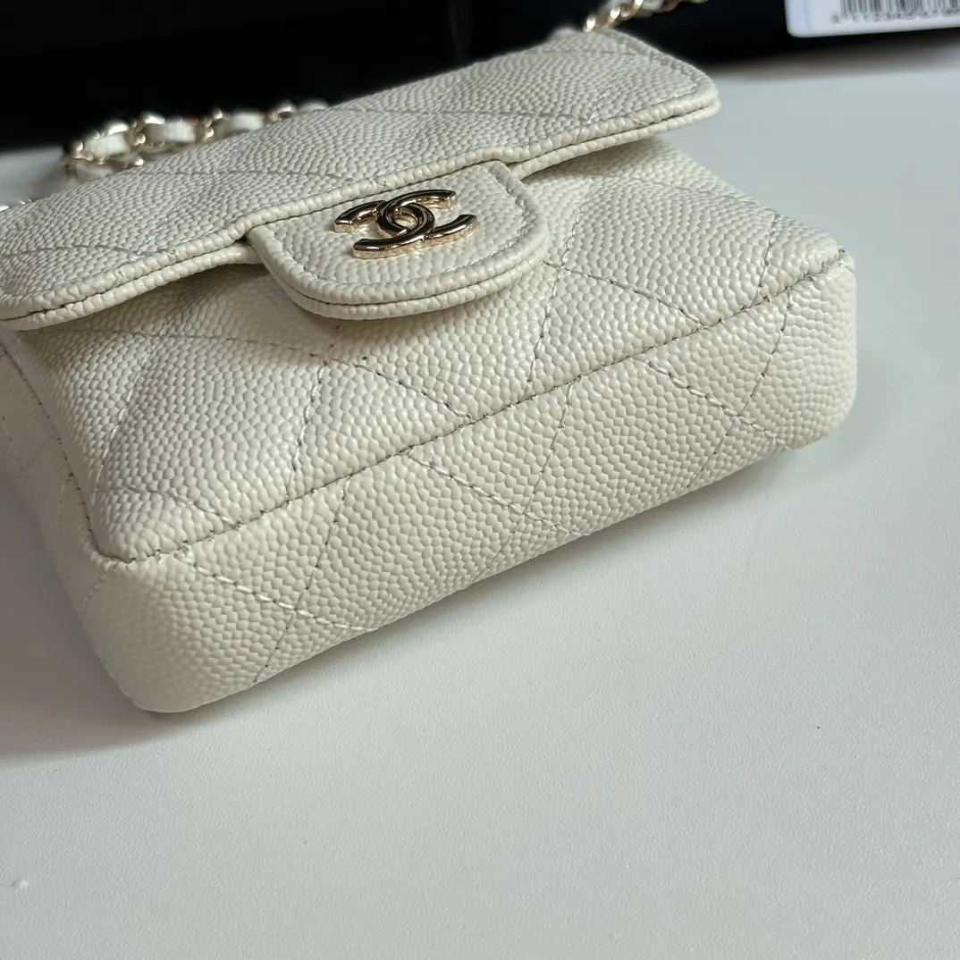 Chanel 迷你 白色 皮革 链条包