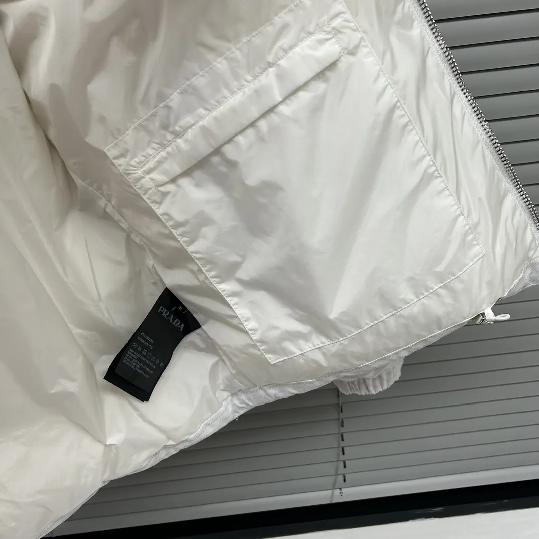 Prada 外套 通勤休闲