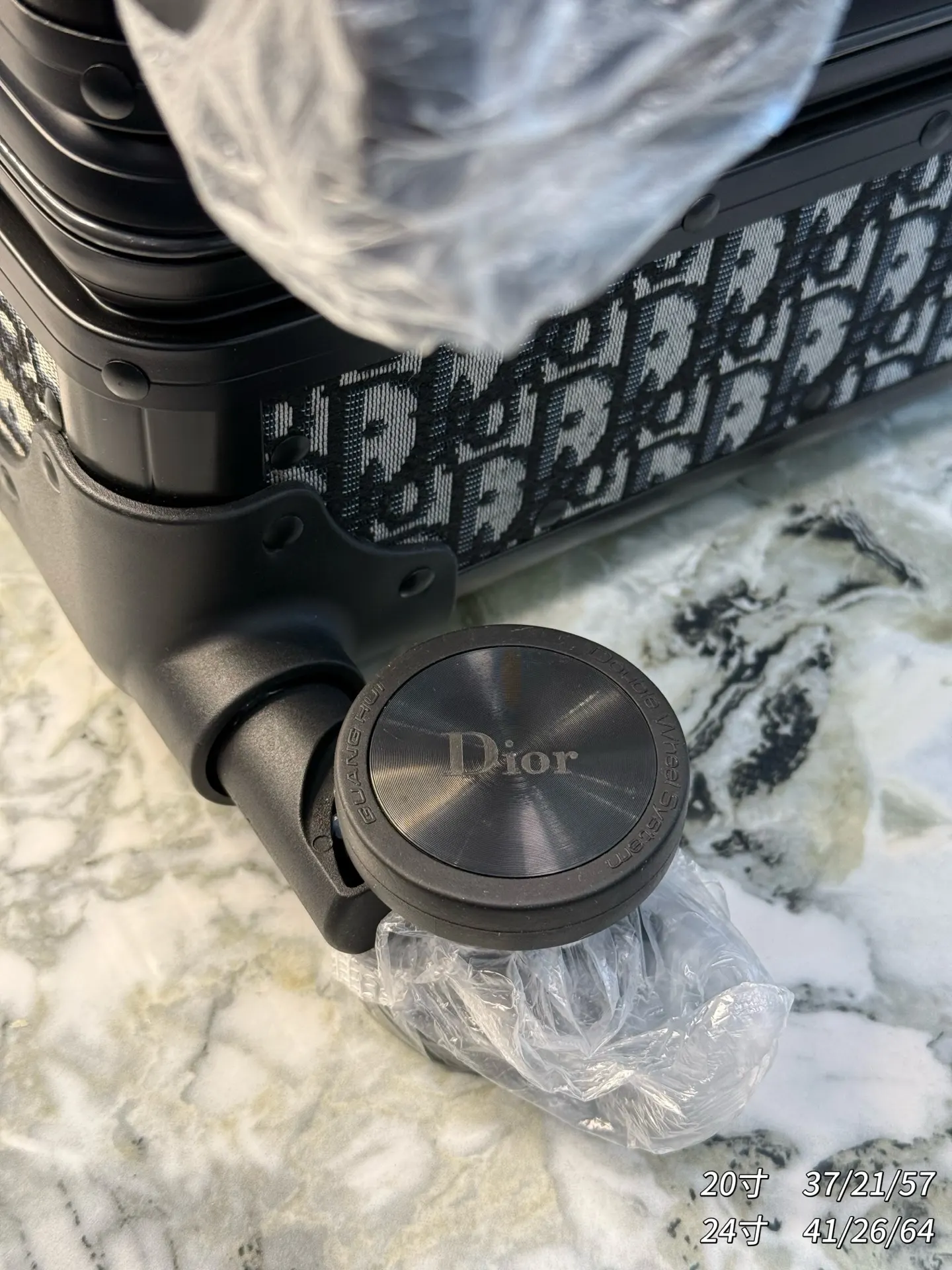 Dior 老花 经典老花 料铝框 耐看结实 行李箱 旅行拉杆款 轻便出行款