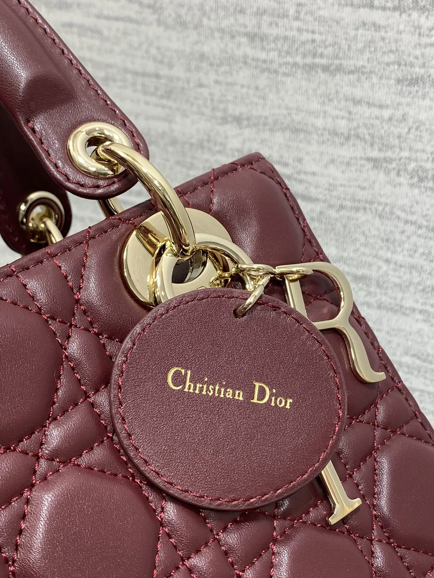 Dior Lady Dior 黑色手提包