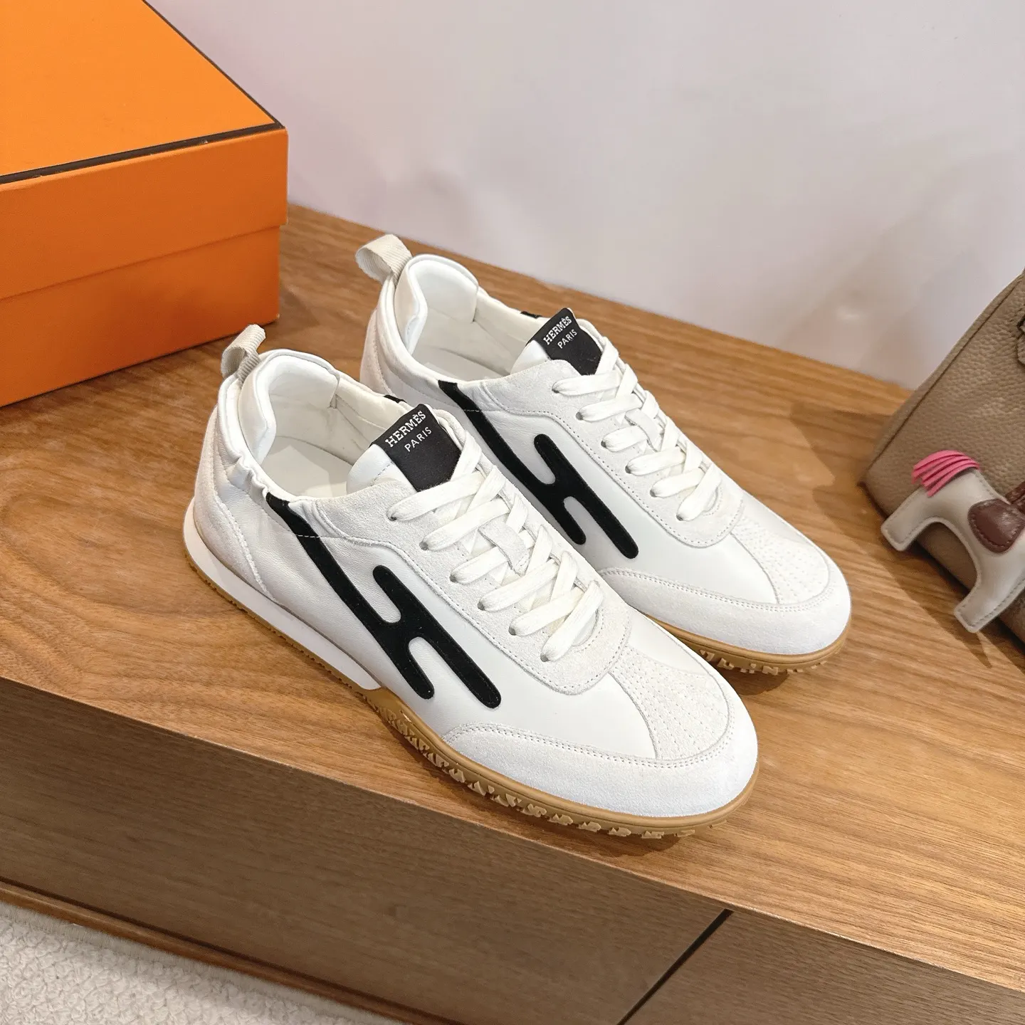 Hermès SS 运动鞋