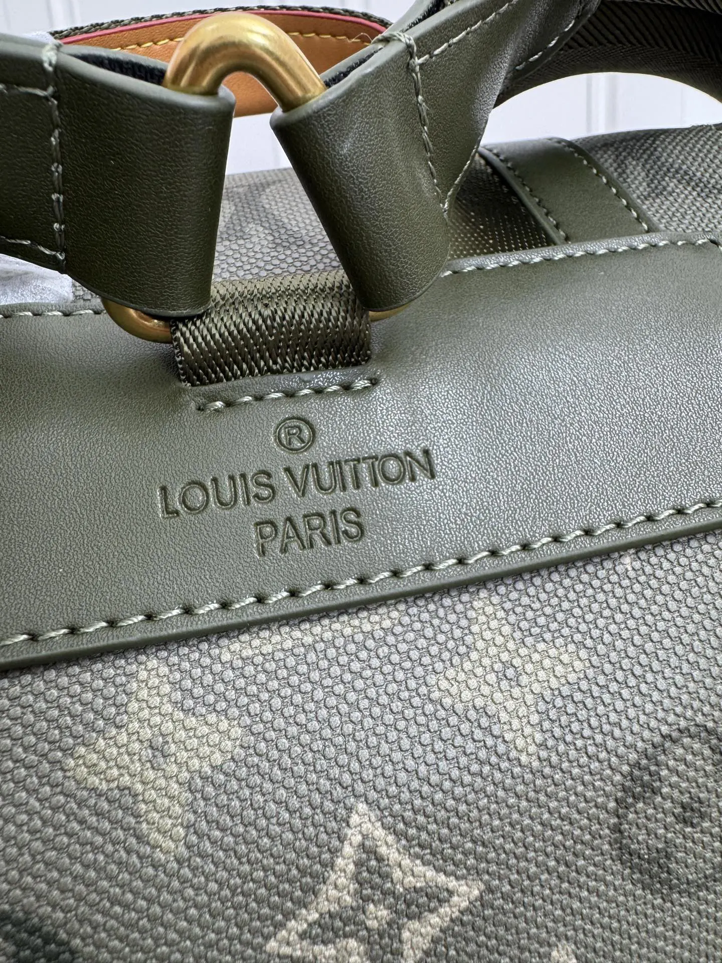 LV M27080 老花 包袋 精选款