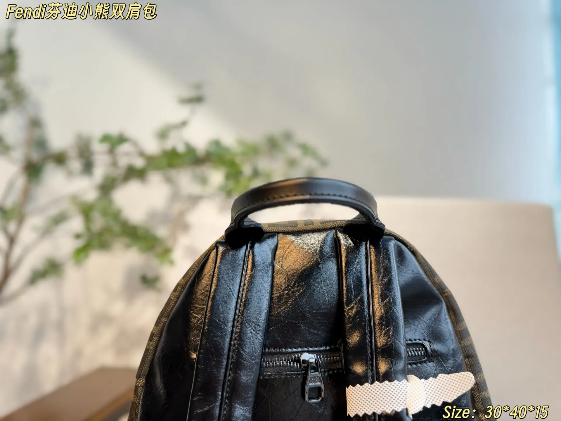 Fendi 芬迪小熊雙肩包 可可爱爱的小熊玩偶公仔 雙肩功能强大 实用雙肩款