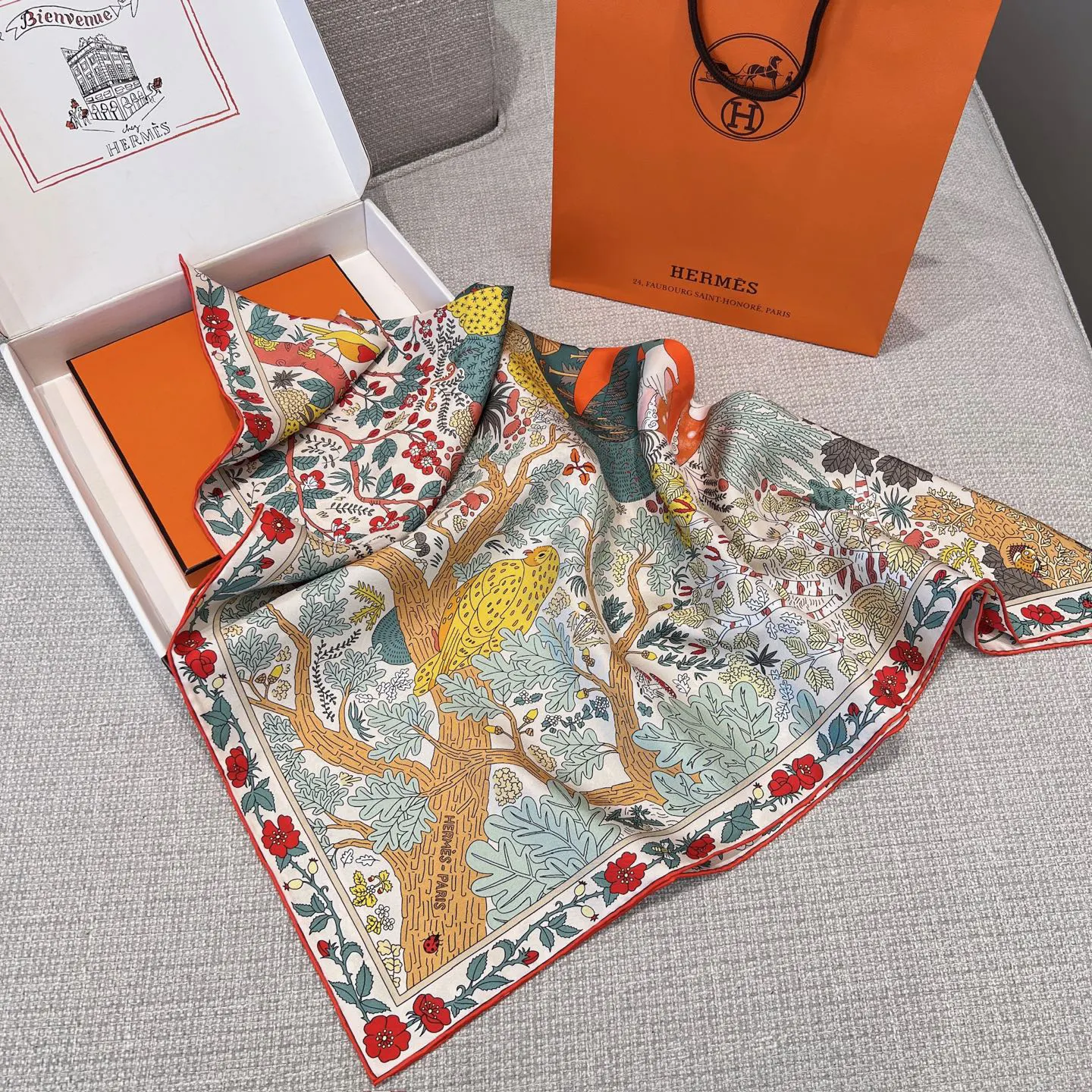 Hermes Fashion Item
