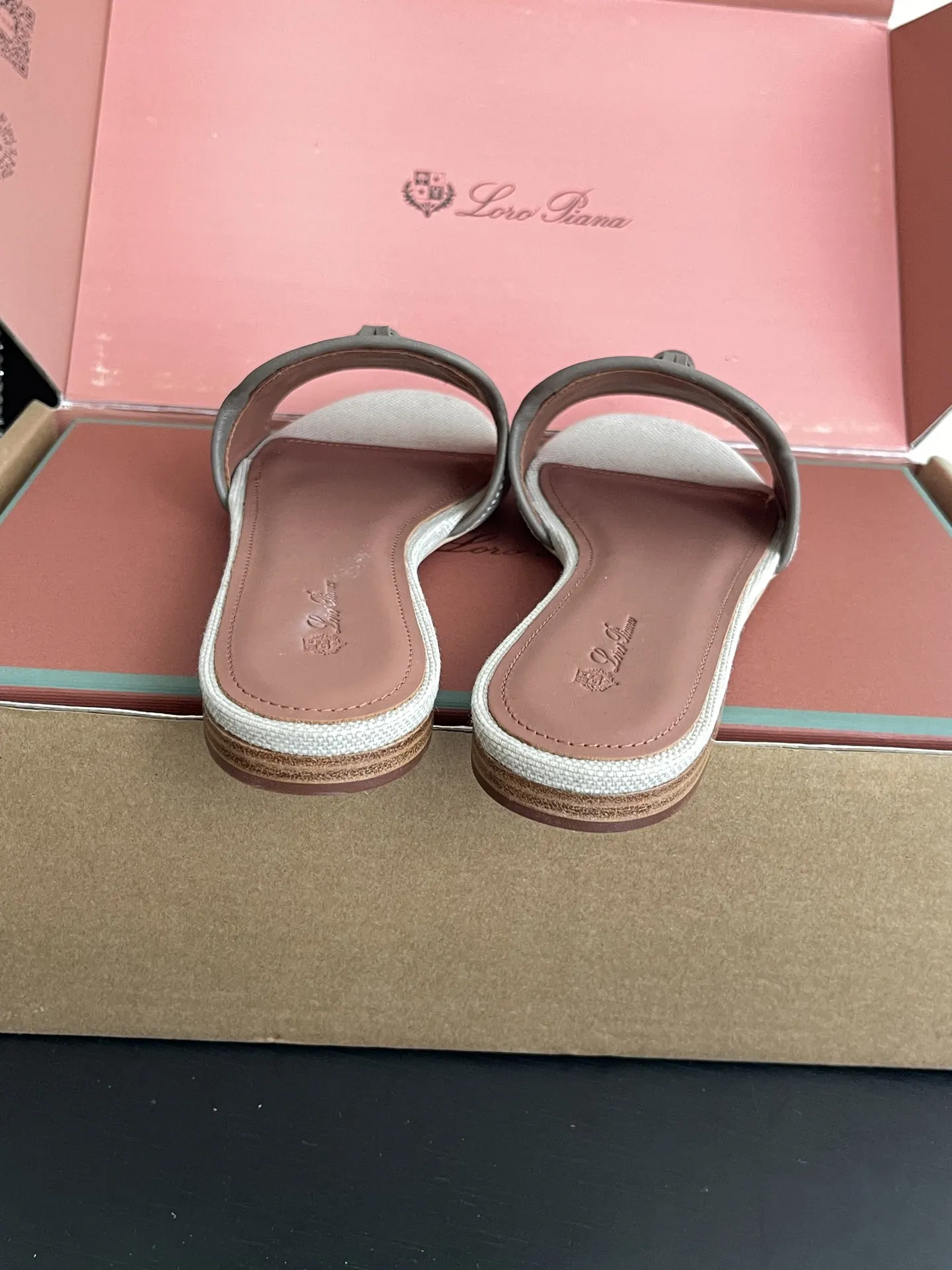 Loro Piana Image 9 Loro Piana Image 9