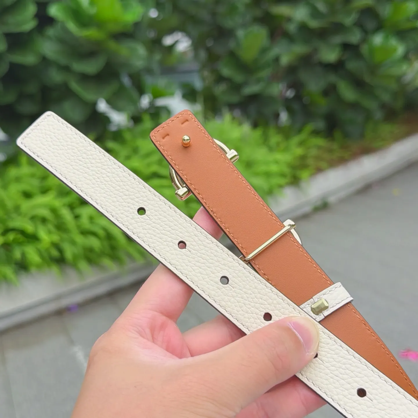 Gucci Double G Buckle Cowhide Double Sided Belt