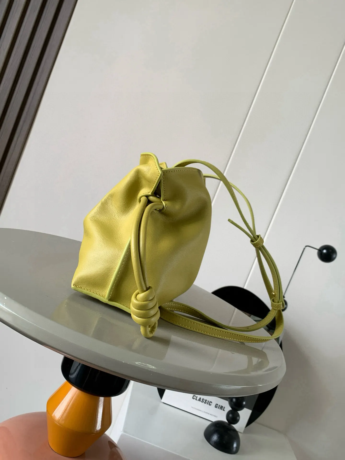 Loewe 黄色 小牛皮 托特包 大容量托特款