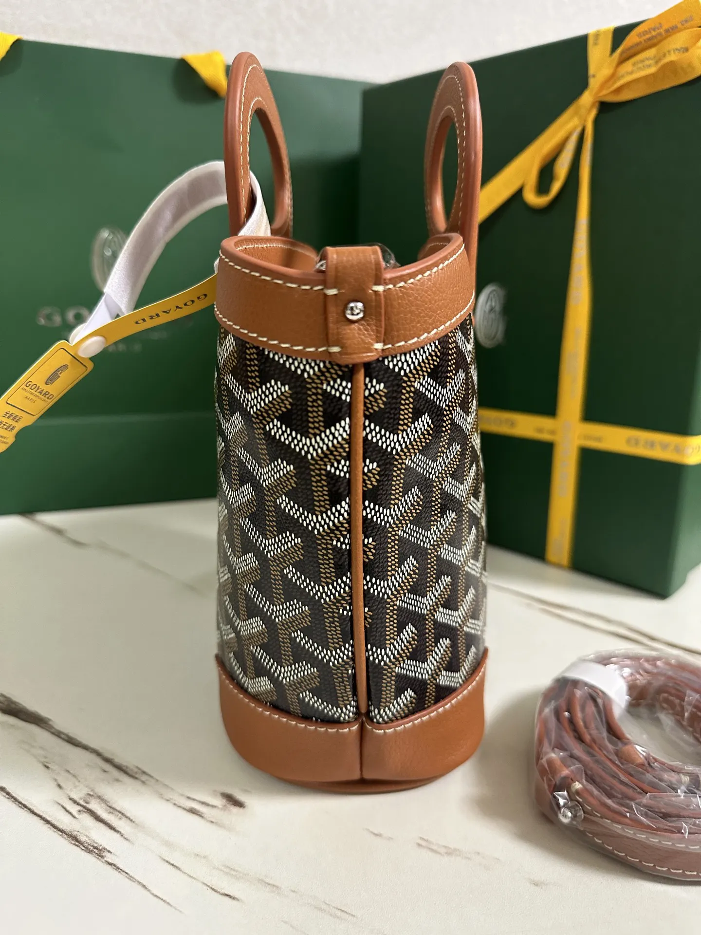 Goyard 棕色 小牛皮 單肩包 日常單肩背款