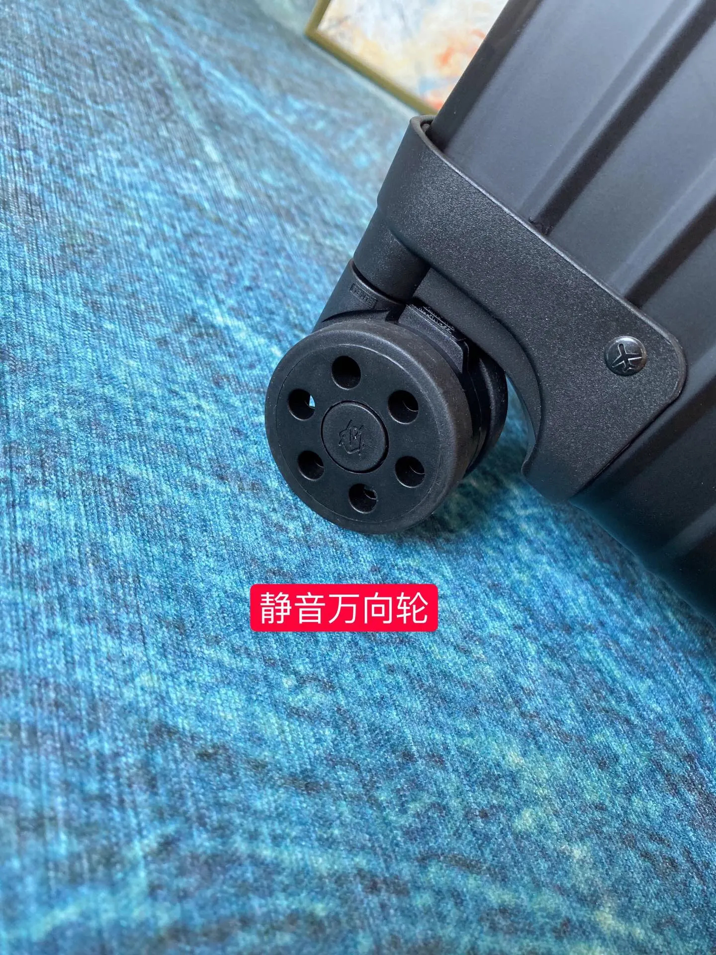 黑色 銀色 拉箱 拉杆箱 全鋁镁合金 復古 升级至尊版 as 行李箱 旅行拉杆款 輕便出行款(數字9) 黑色 銀色 拉箱 拉杆箱 全鋁镁合金 復古 升级至尊版 as 行李箱 旅行拉杆款 輕便出行款(數字9)