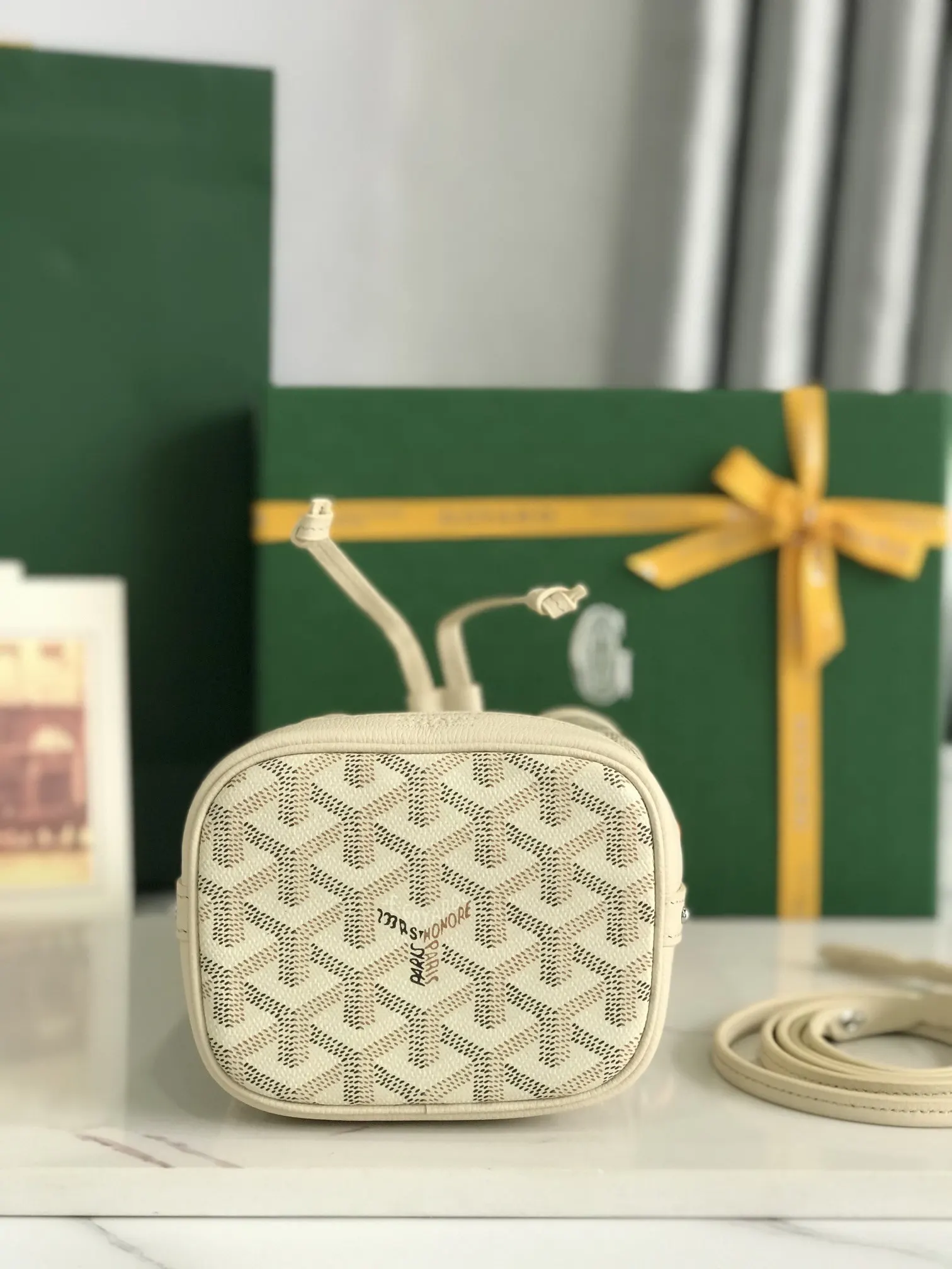 Goyard Bucket Bag Casual