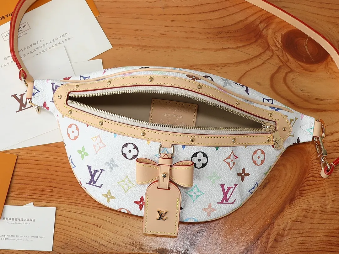Belt Bag Casual Leather Image 9 Belt Bag Casual Leather Image 9