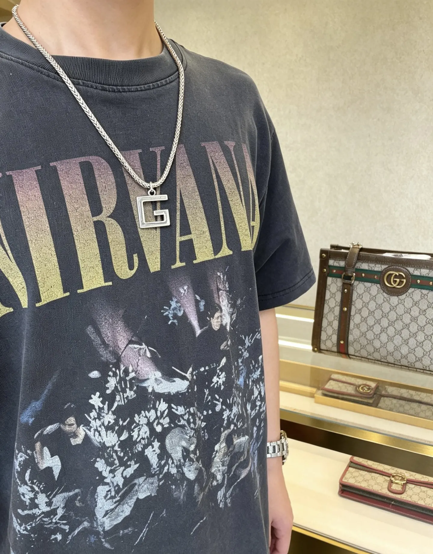 Gucci 链条包 单肩斜挎