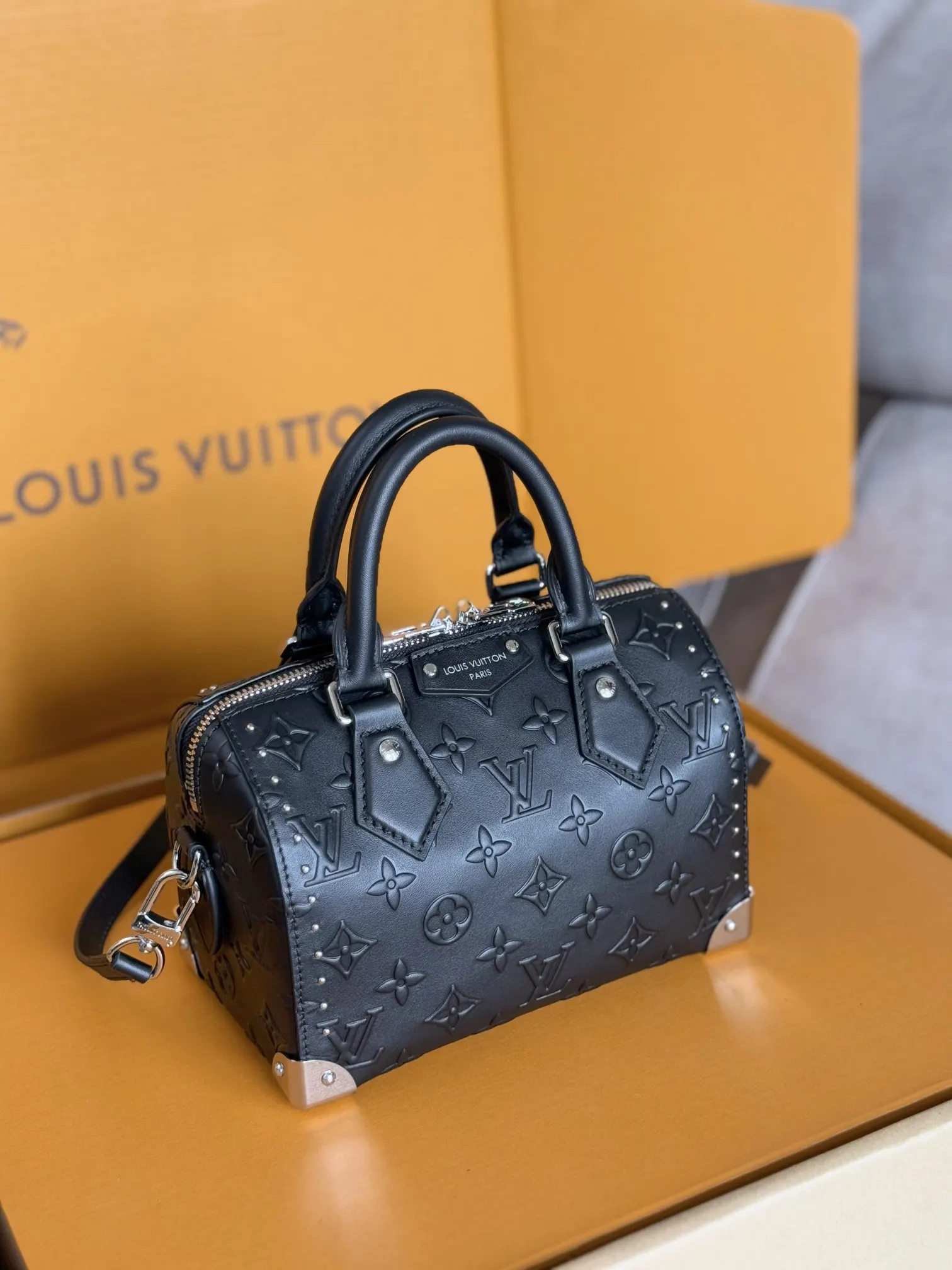 Chain Bag Leather