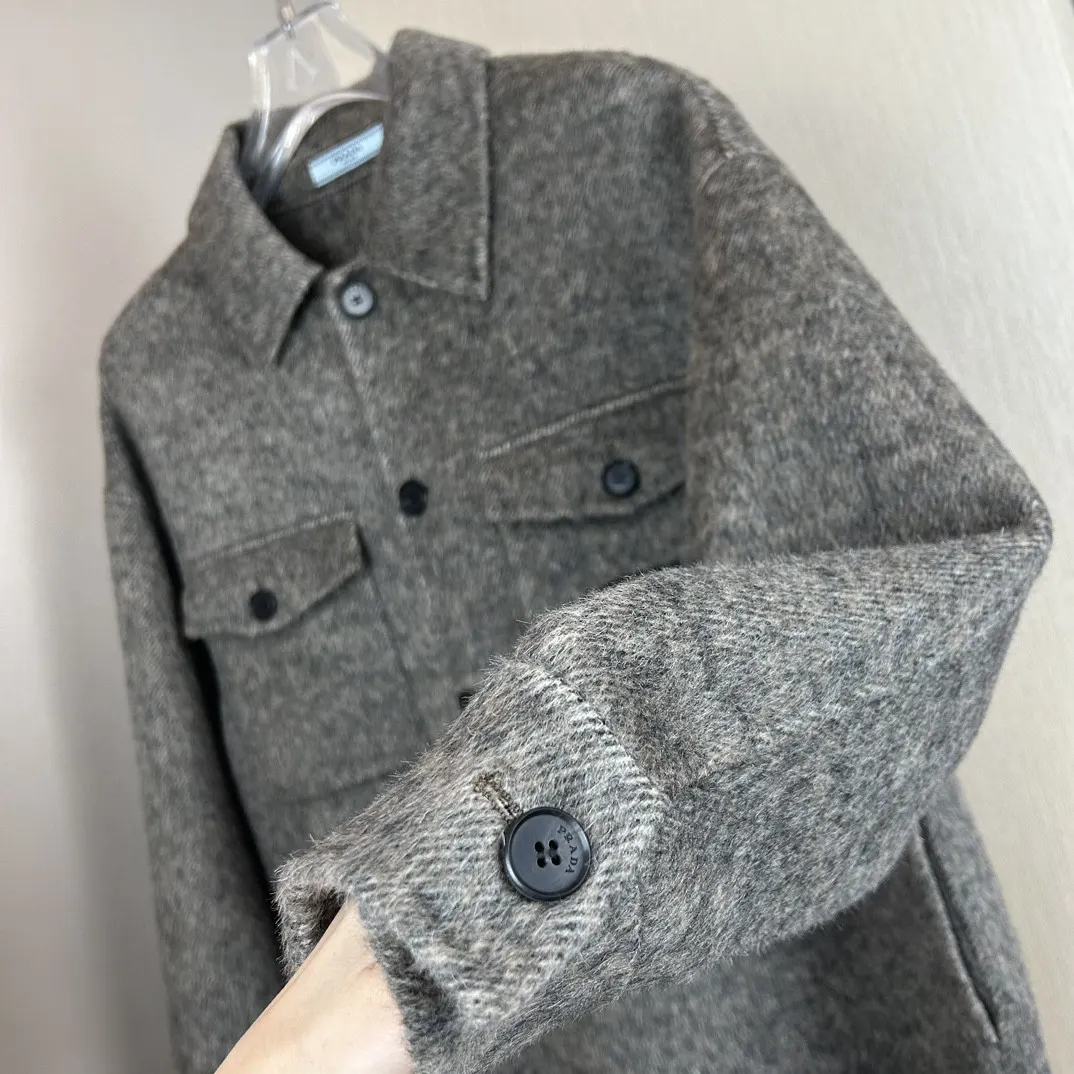 Prada 外套 通勤休闲