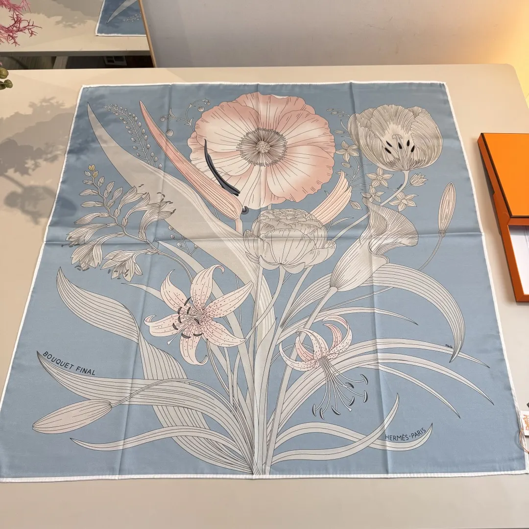 Hermès 丝巾 精致配飾