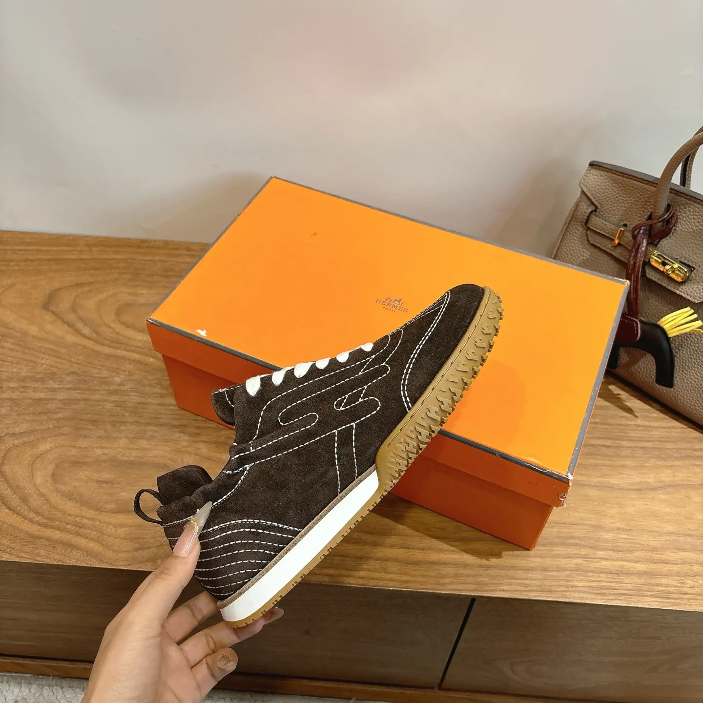 Hermès SS 运动鞋(數字9) Hermès SS 运动鞋(數字9)