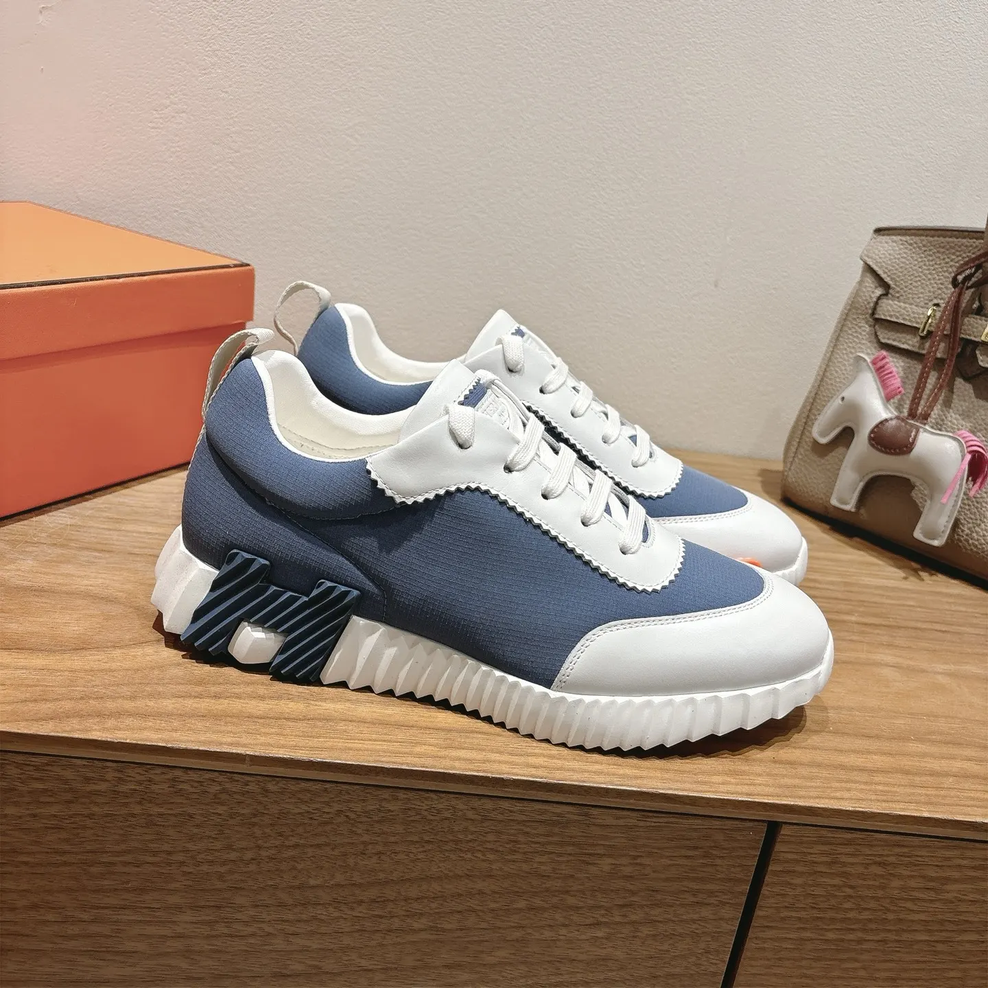 Hermès SS Sneakers