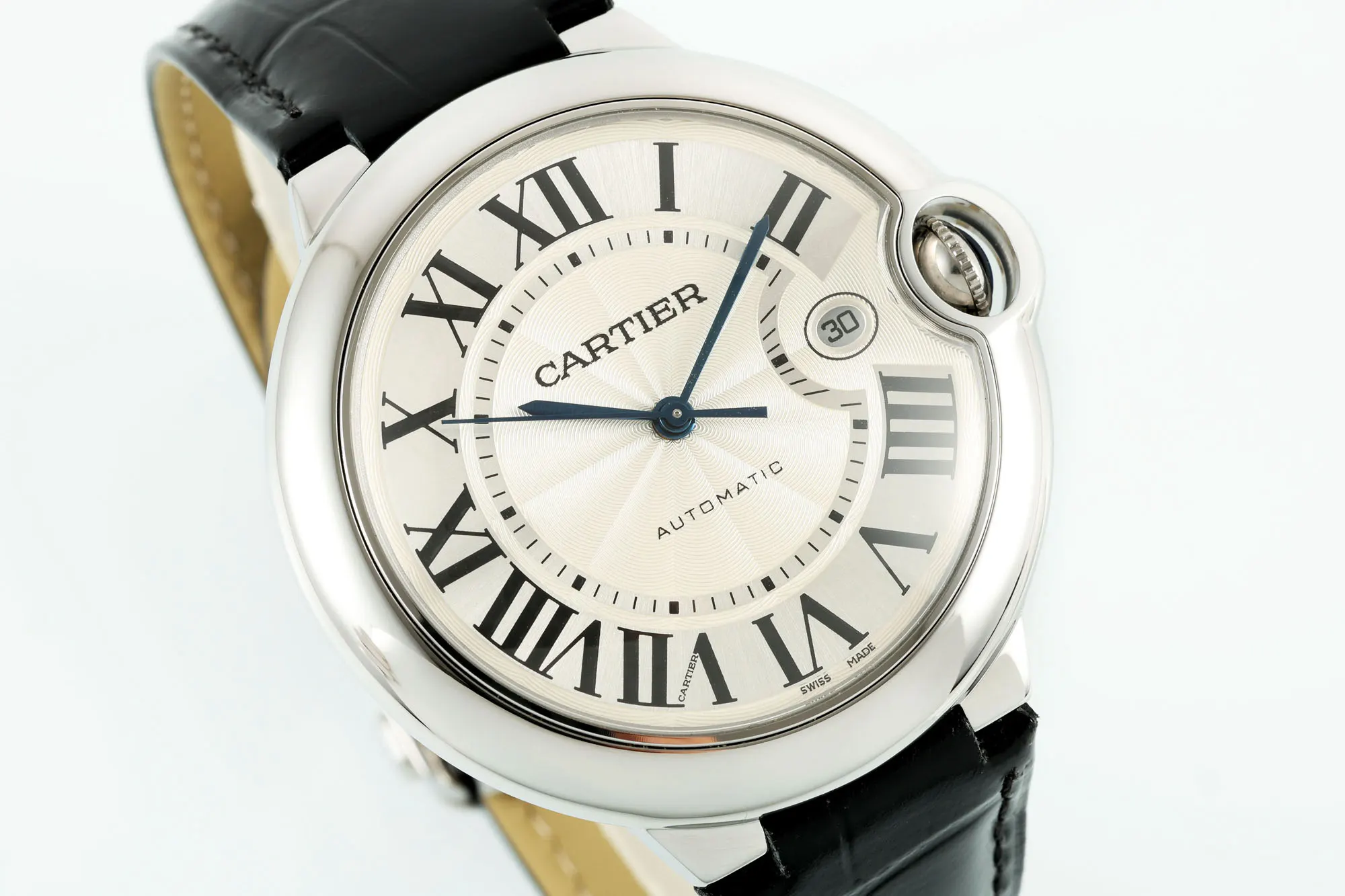 Cartier 装卸零难度 无需繁琐步骤 没有零件丢失风险 手表 经典腕表款
