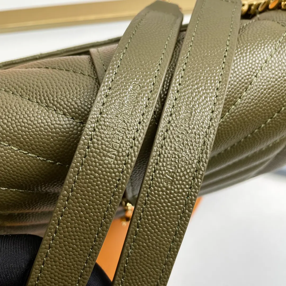Chain Bag Leather