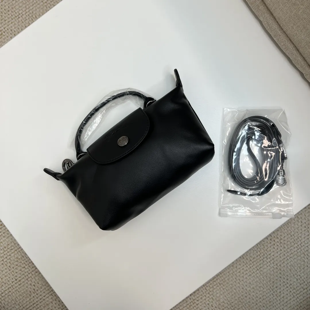 Black Top Handle Bag Commuter Classic
