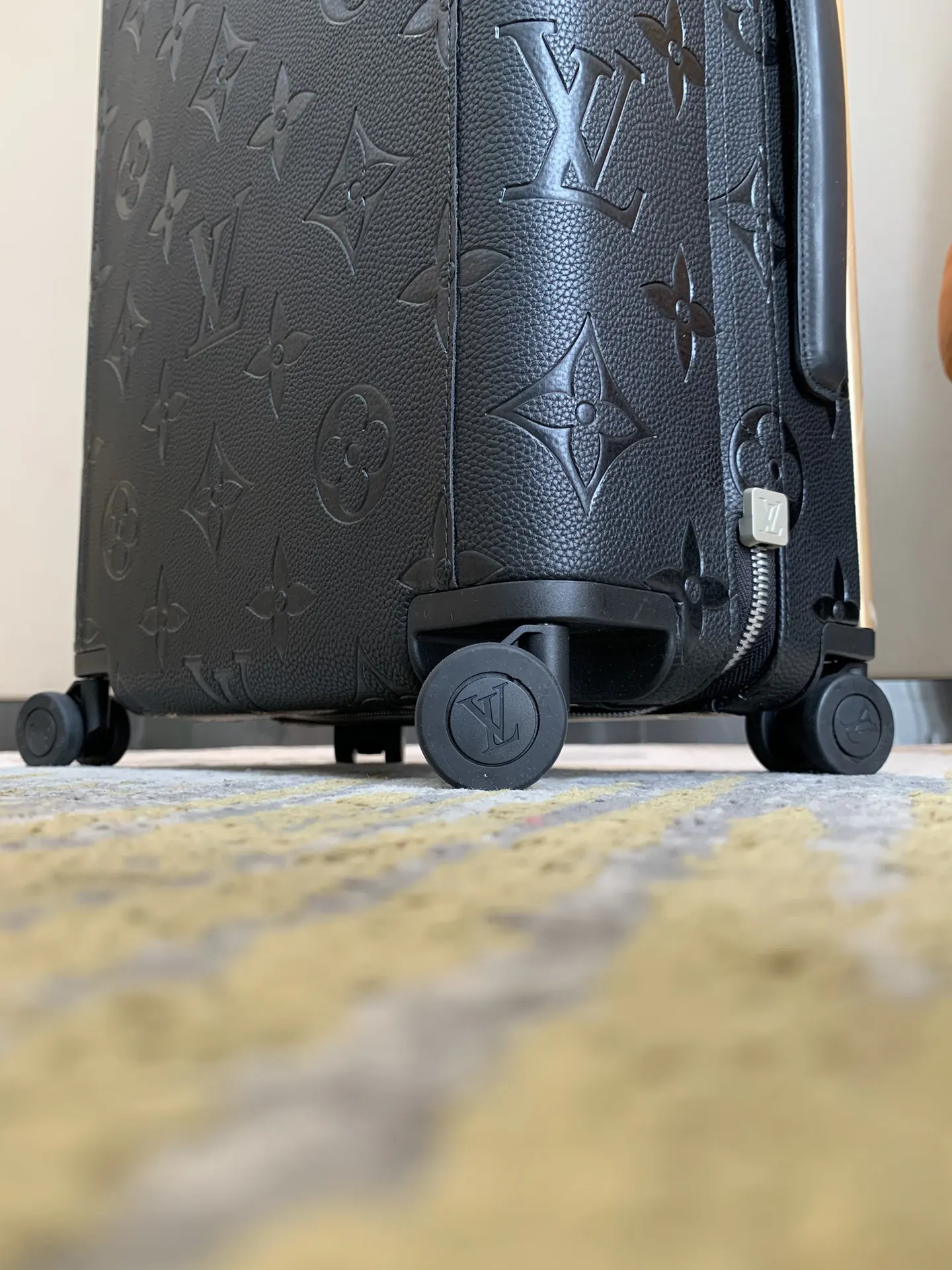 灰色 銀色 拉杆真皮包裹 行李箱 旅行拉杆款 輕便出行款