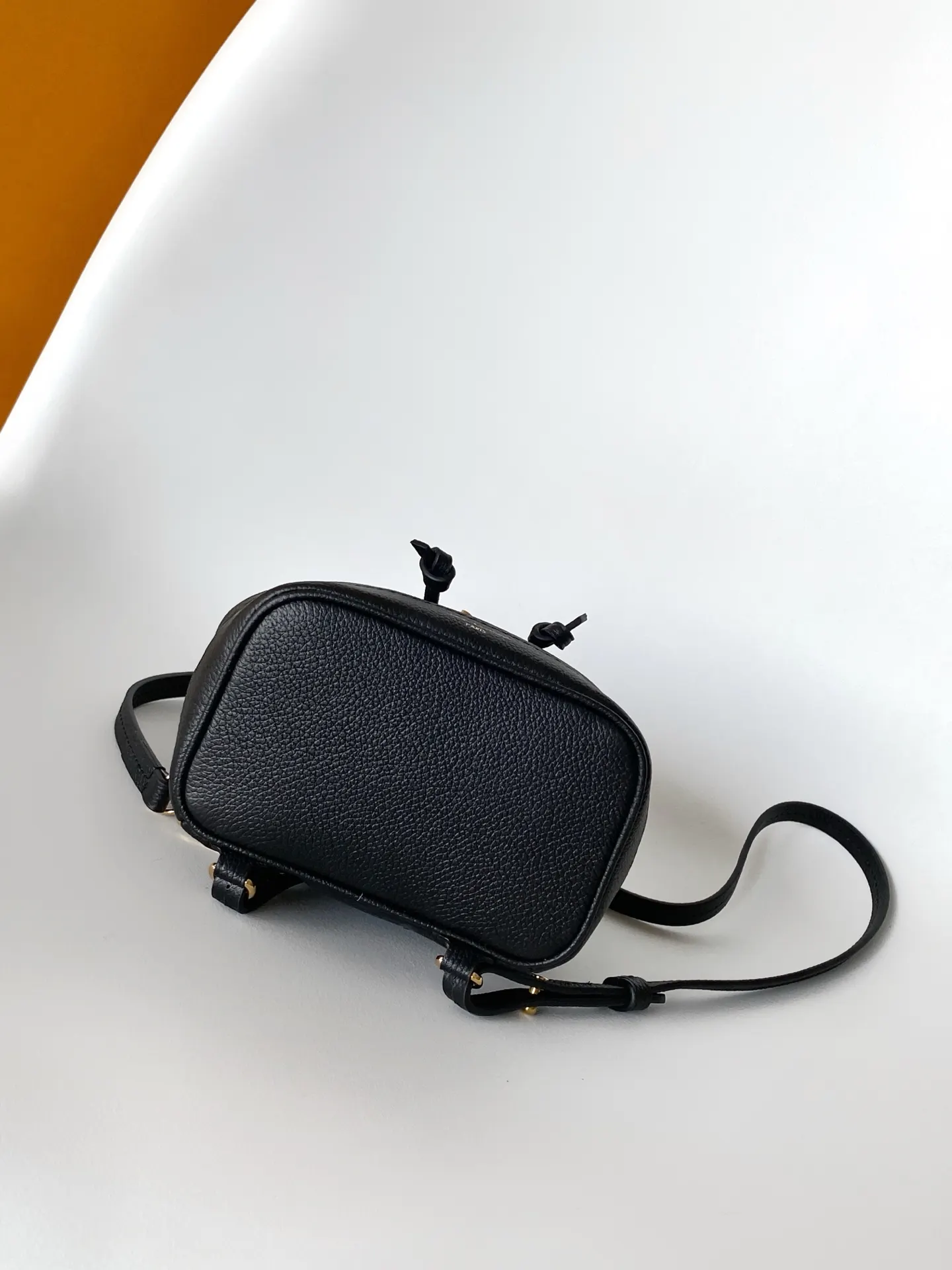 Black White Chain Bag Leather