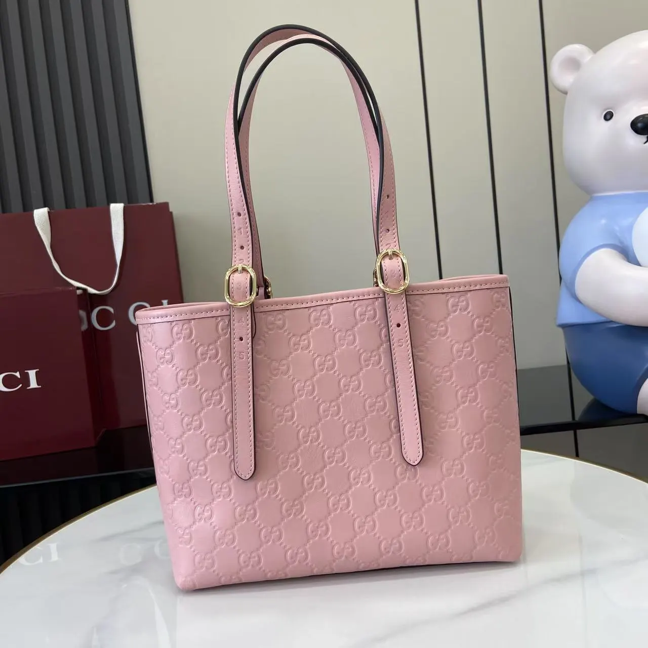 Gucci GG Emblem 粉色 金色 皮革 托特包 大容量托特款