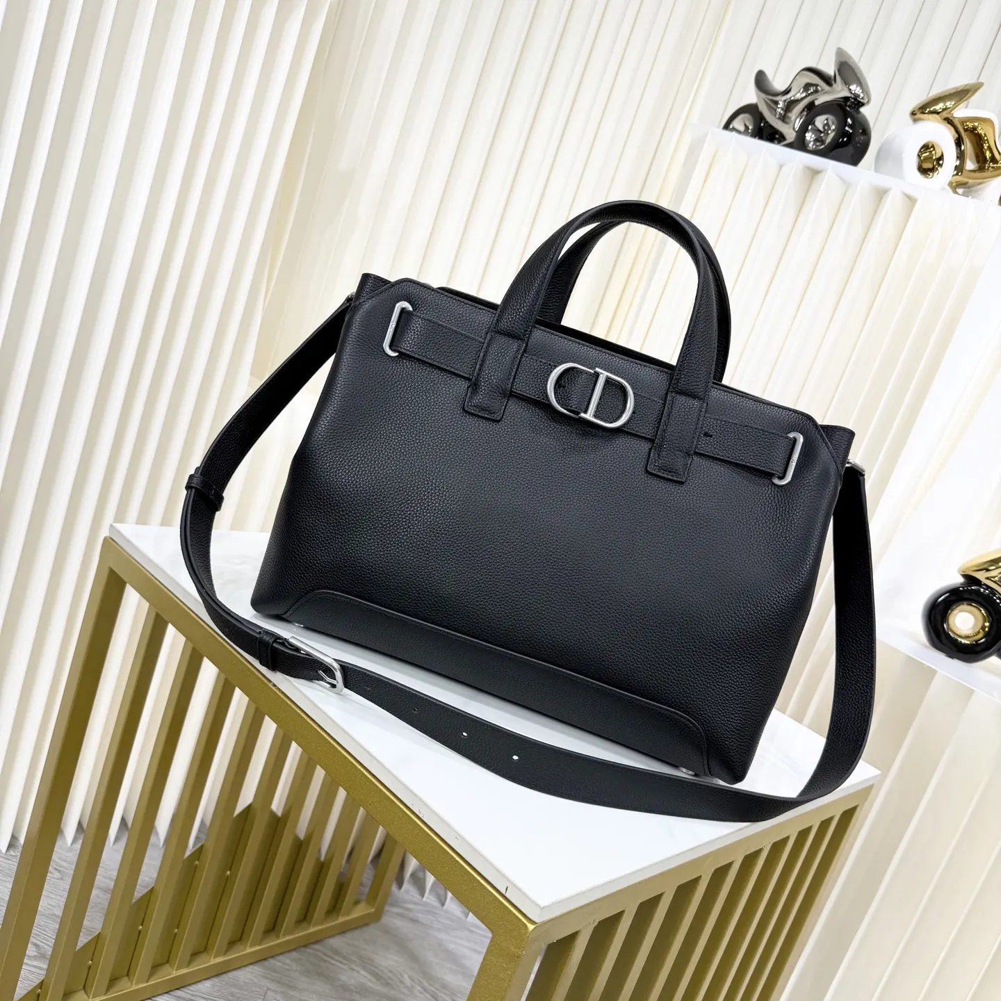 Dior 黑色 牛皮 市场 打版 保证进口头层牛皮 拒绝二层 收纳包 旅行收纳款