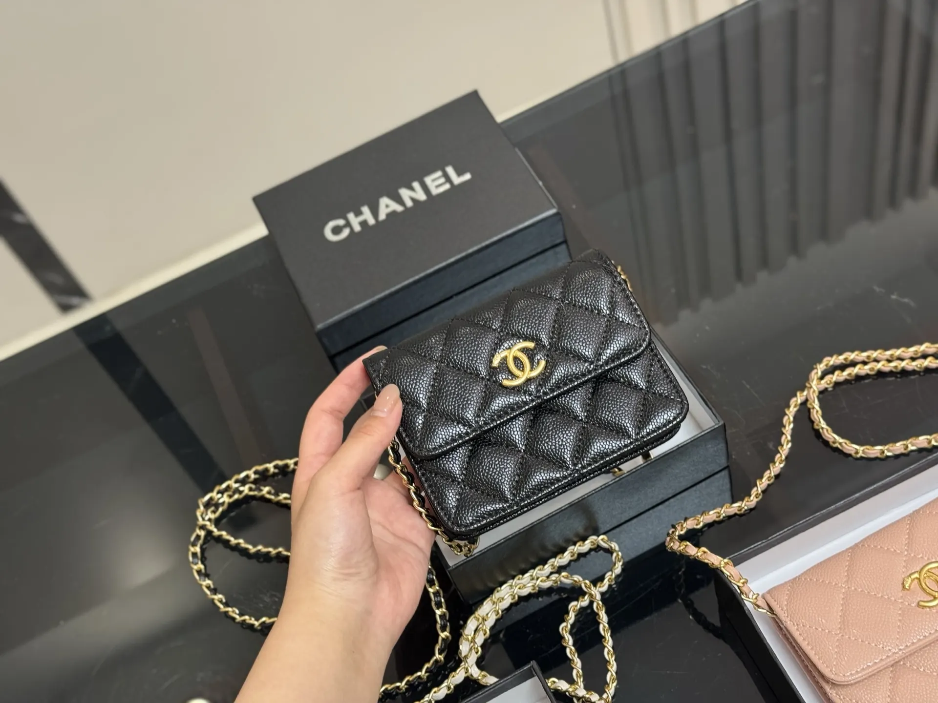 CHANEL 牛皮 盒 珍珠 小废包 cf 双 腋下包 復古腋下背款