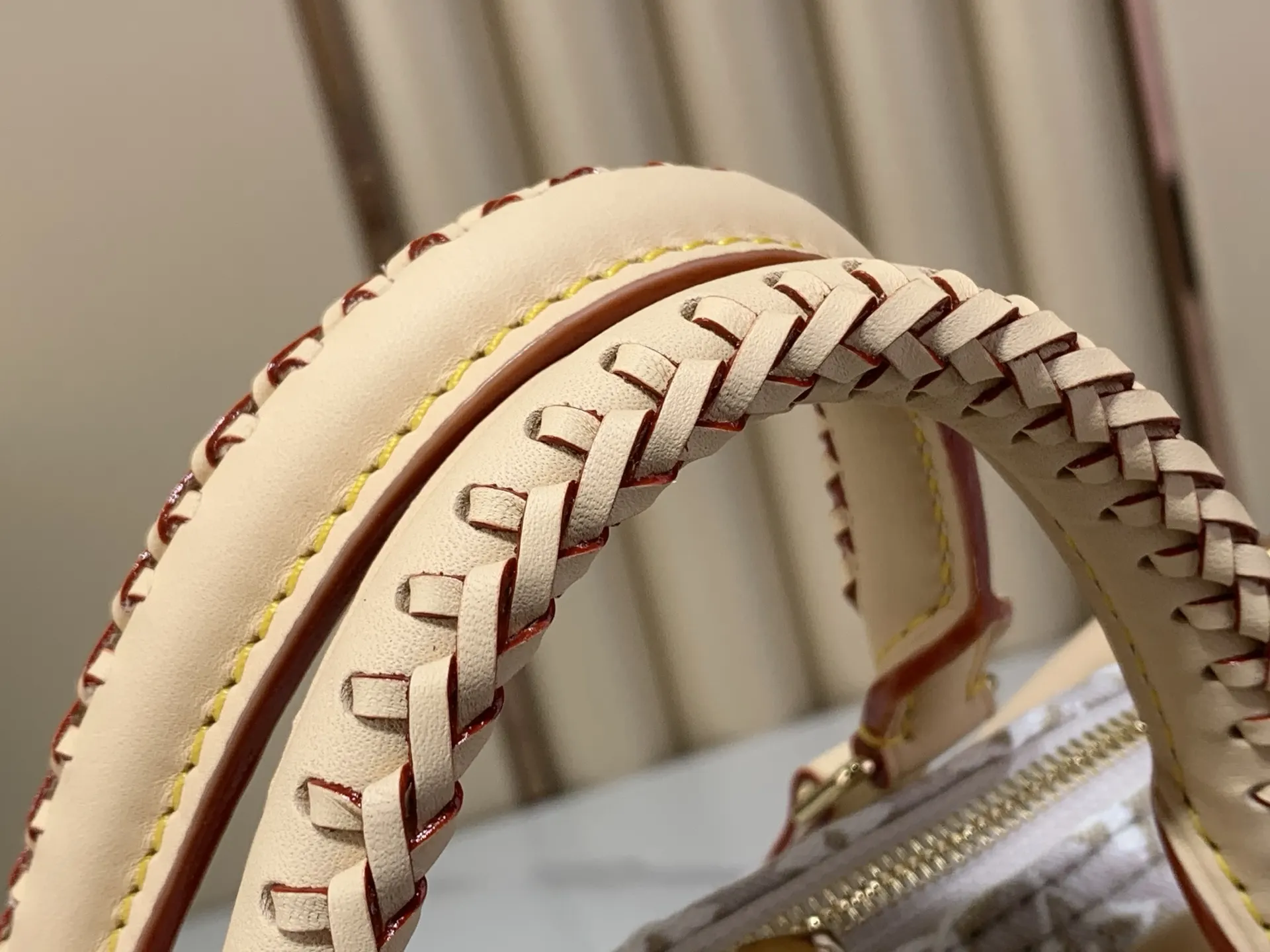 LV Speedy 白色 帆布 收纳包 旅行收纳款