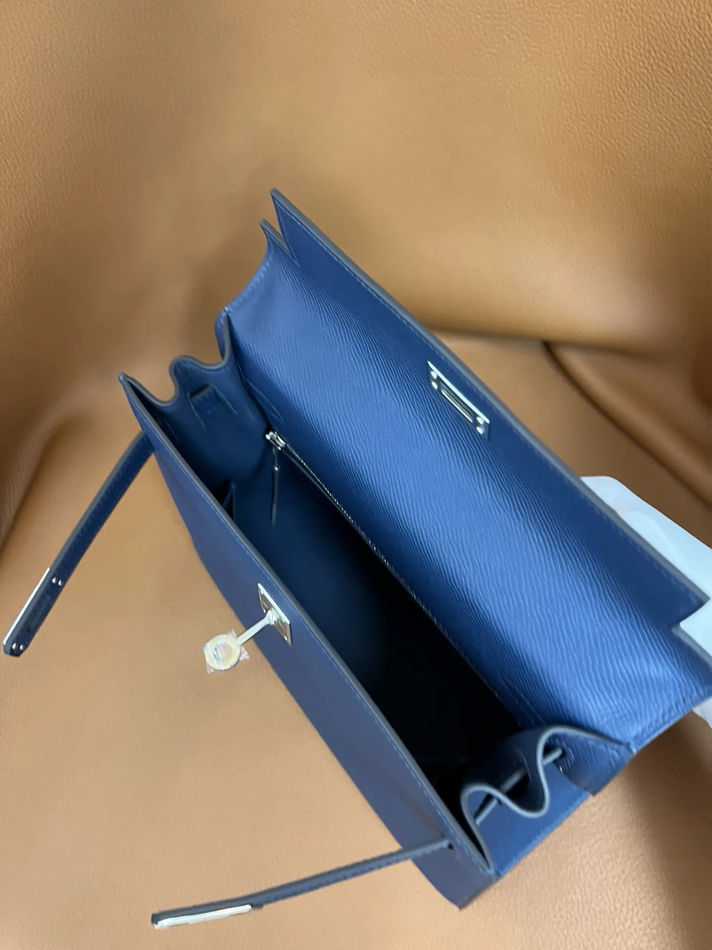 Hermès Kelly 宝石藍 Epsom掌纹牛皮 手提包 25cm