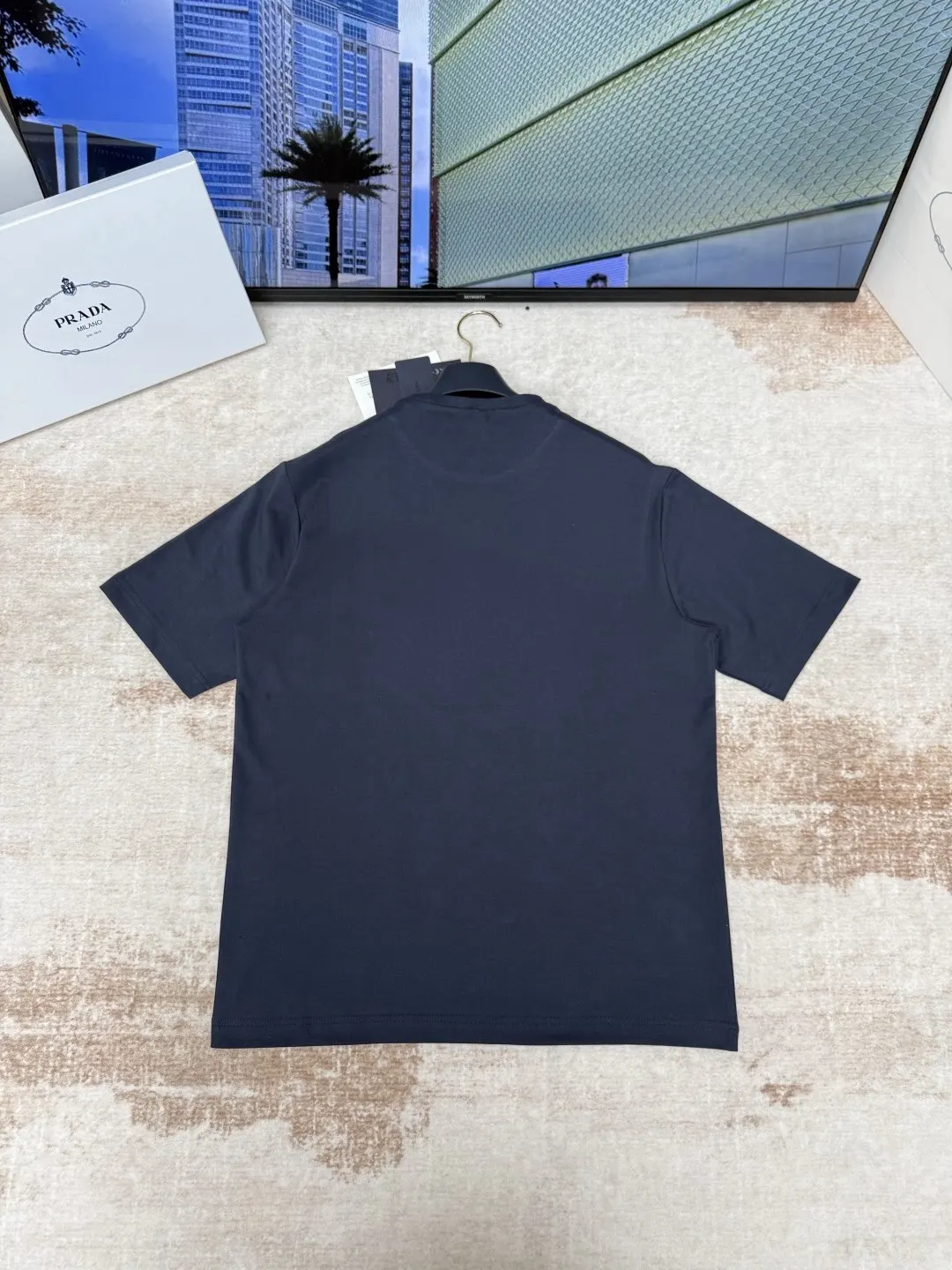 PRADA 棉质 针织 三角标 针织衫 休闲百搭款