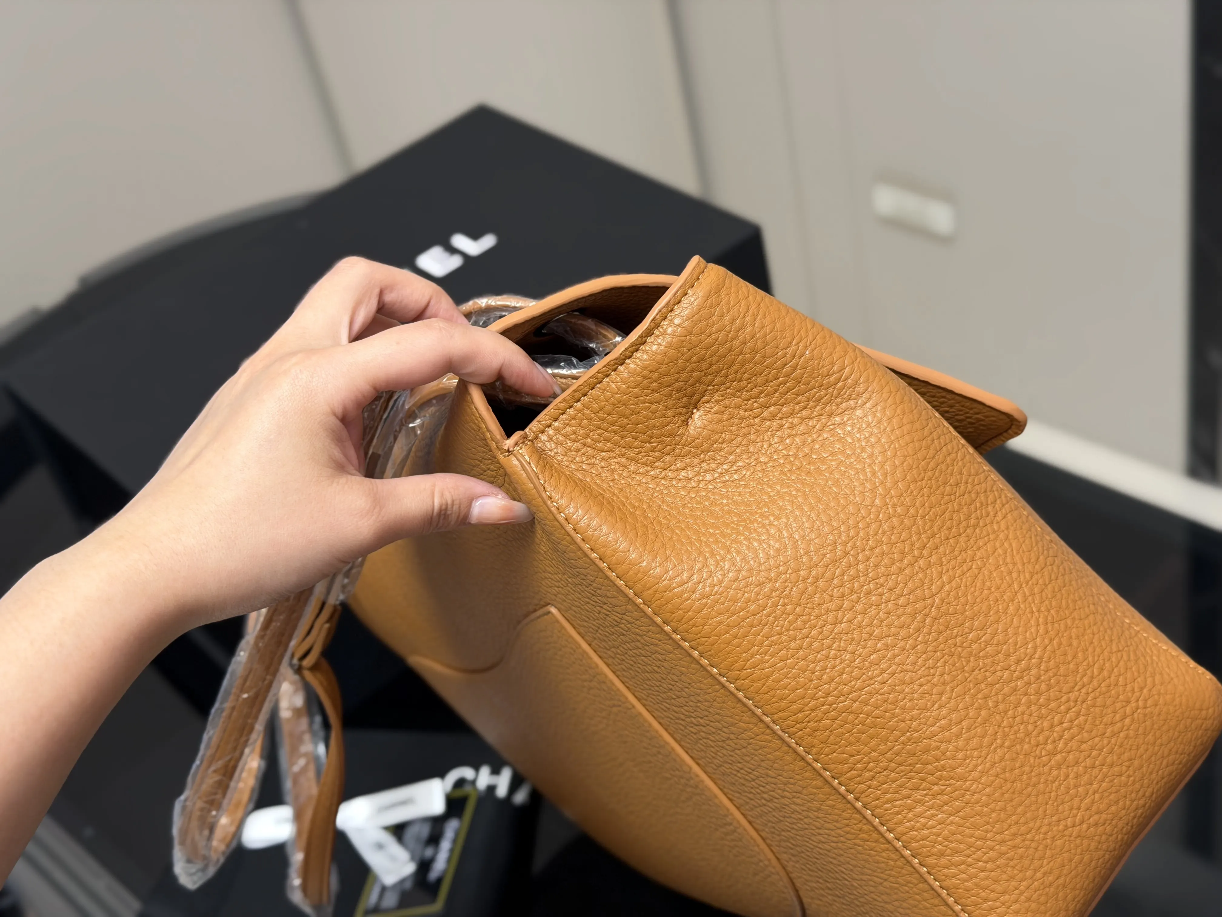 Chanel Hobo Shoulder Bag Vintage Leather