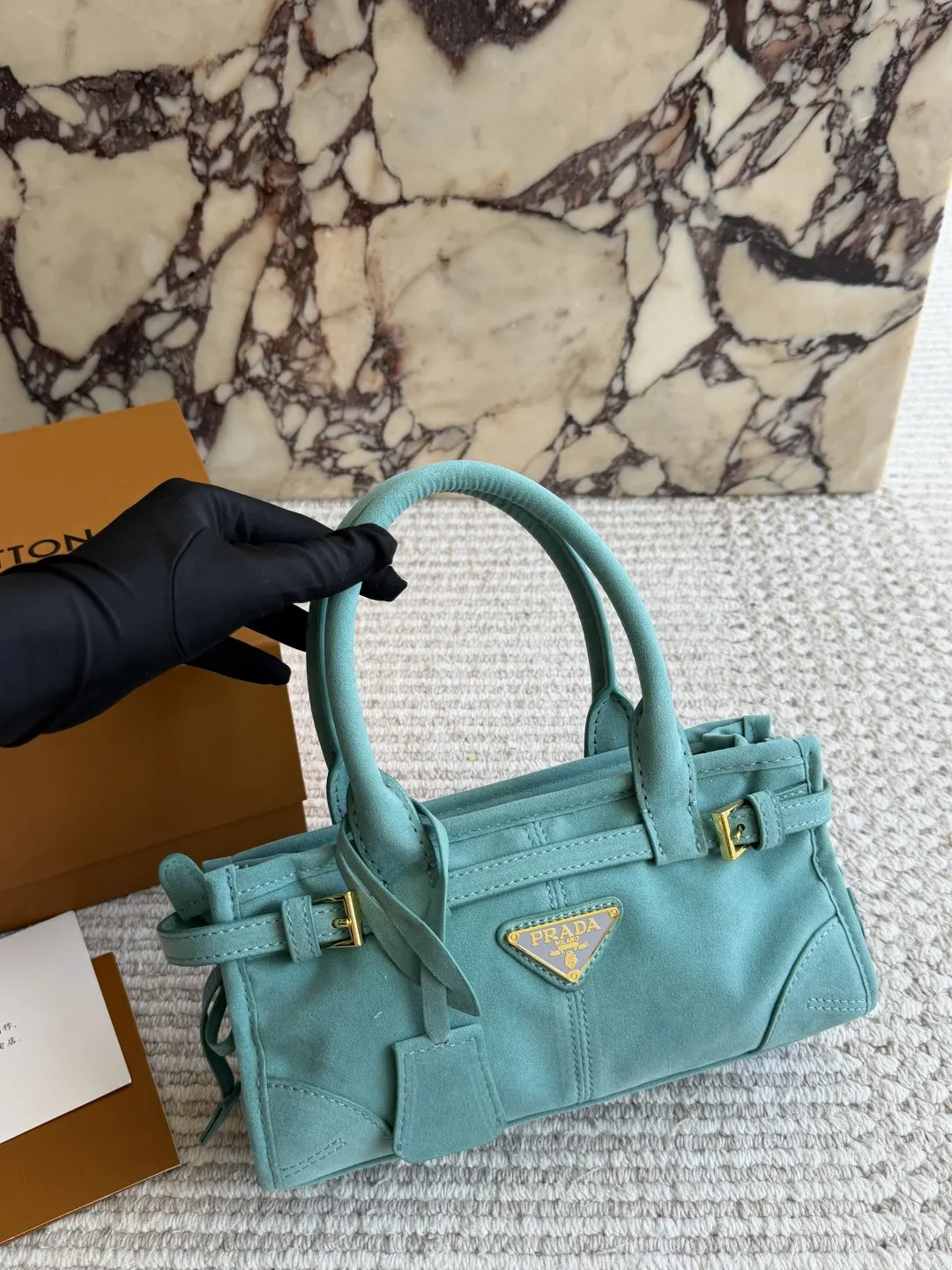 Prada 手提包