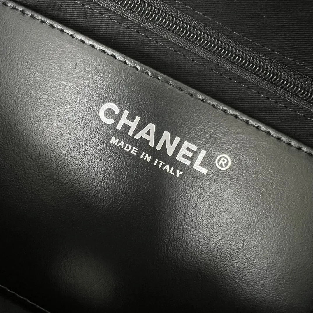 Chanel 羊皮Hobo腋下包 單肩背(數字9) Chanel 羊皮Hobo腋下包 單肩背(數字9)