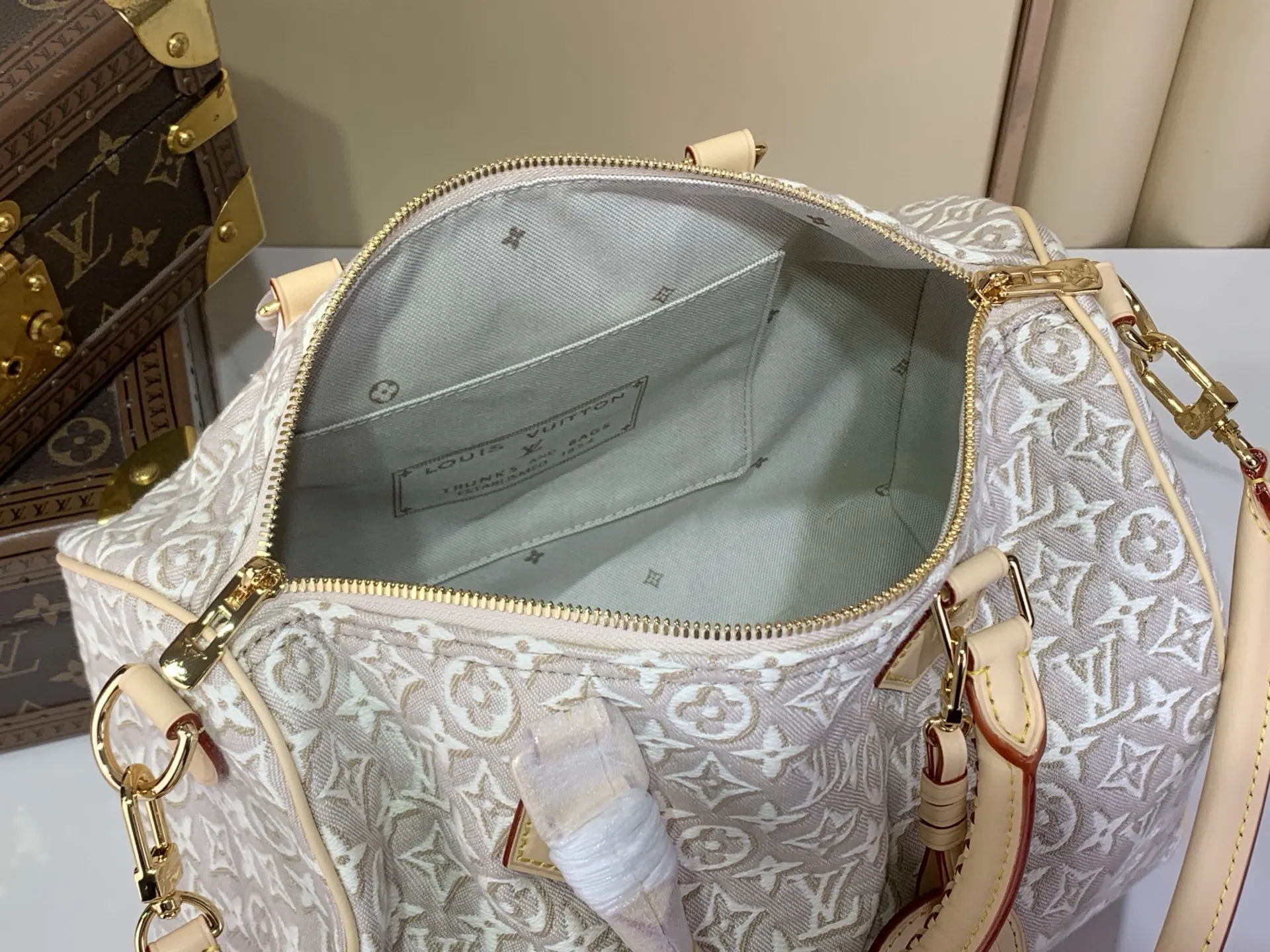 LV Speedy 白色 帆布 收纳包 旅行收纳款