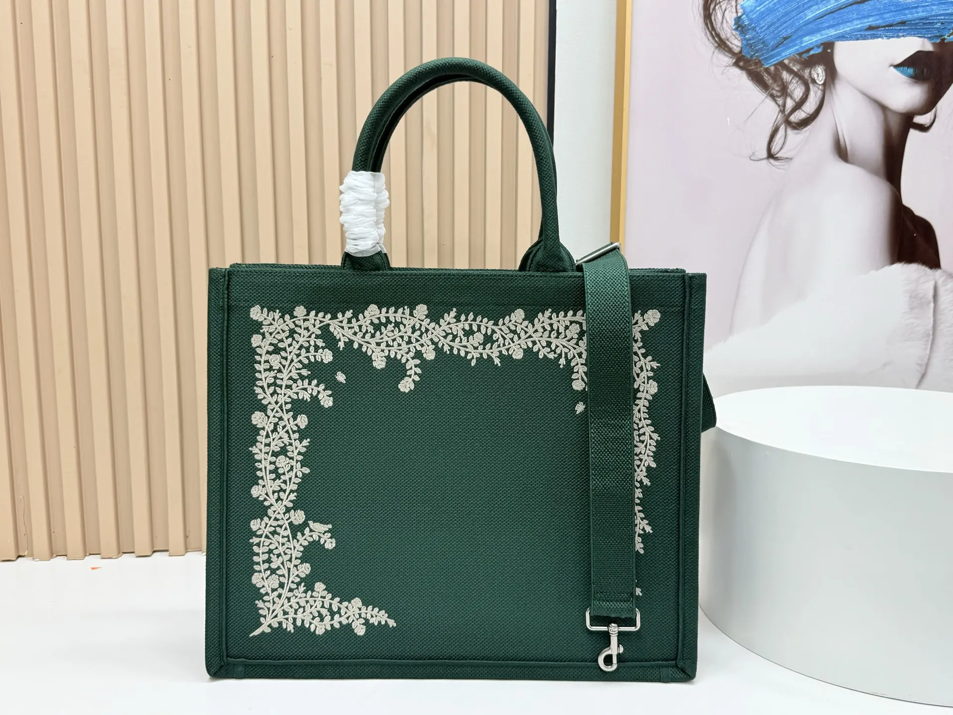 Dior Book Tote 帆布 托特包 大容量托特款