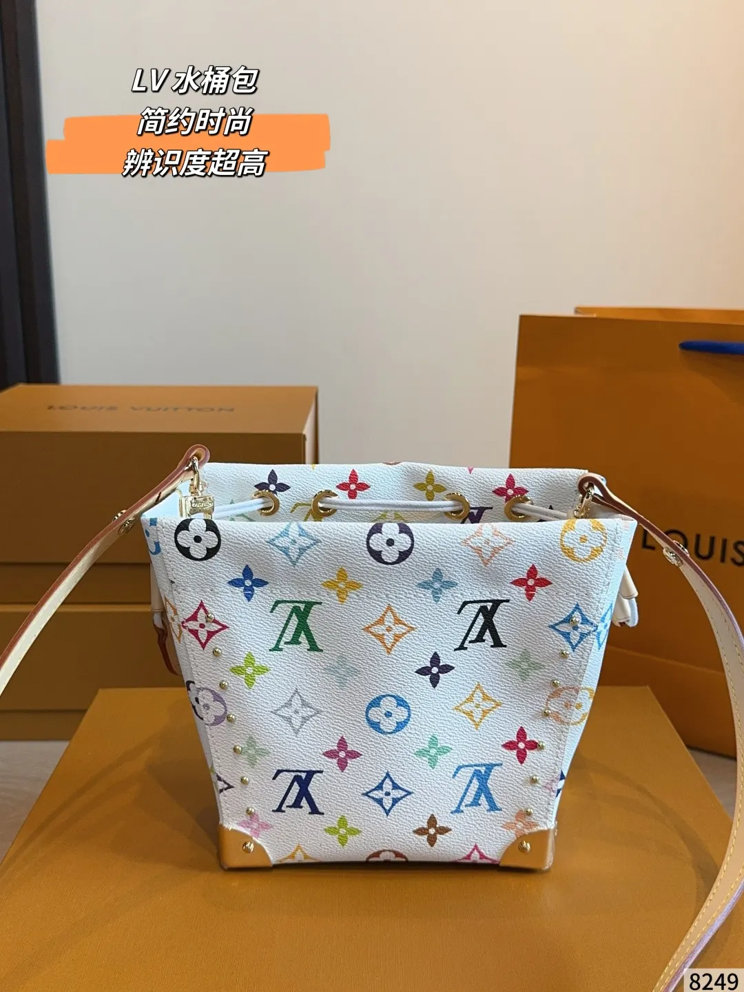 LV 帆布 小巧輕便 日常通勤或出街都很適合 收納包 旅行收納款